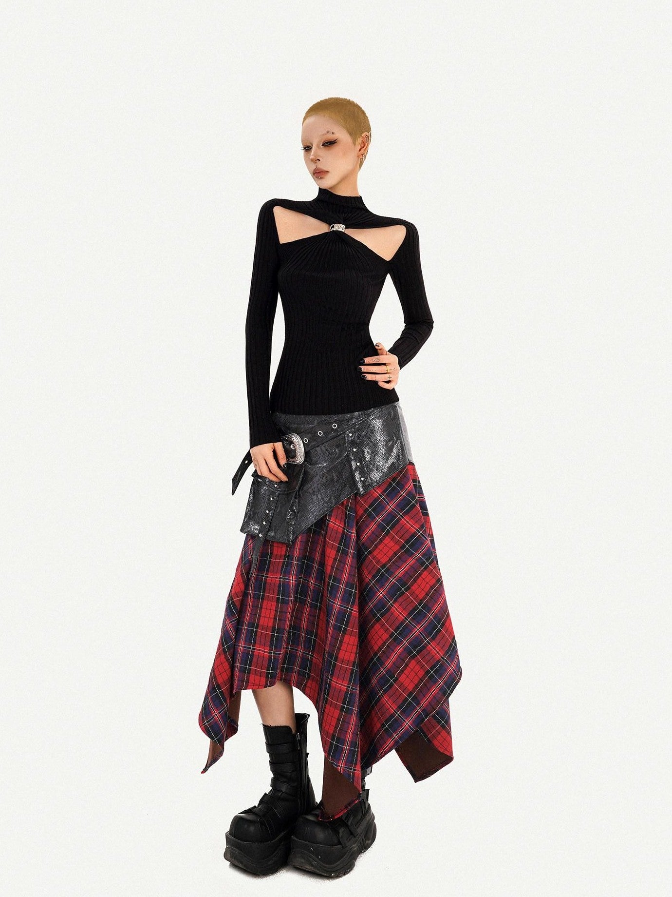 Nico Molly Black Cutout Knit High Neck Slim Women's Long Sleeve T-shirts