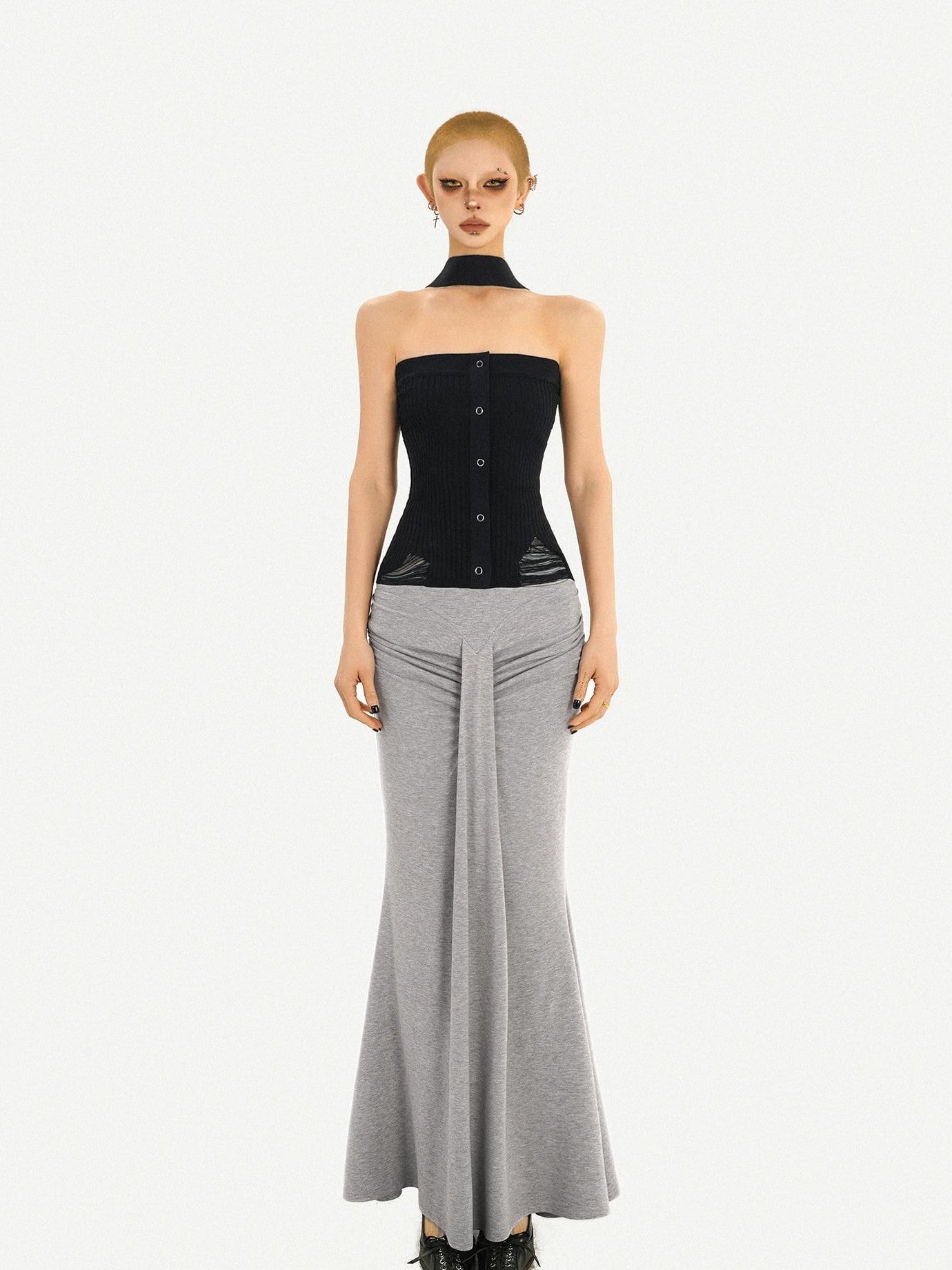 Nico Molly Black Halter Neck Slim Fitted Women's Knit Tube Tops / Bandeaus