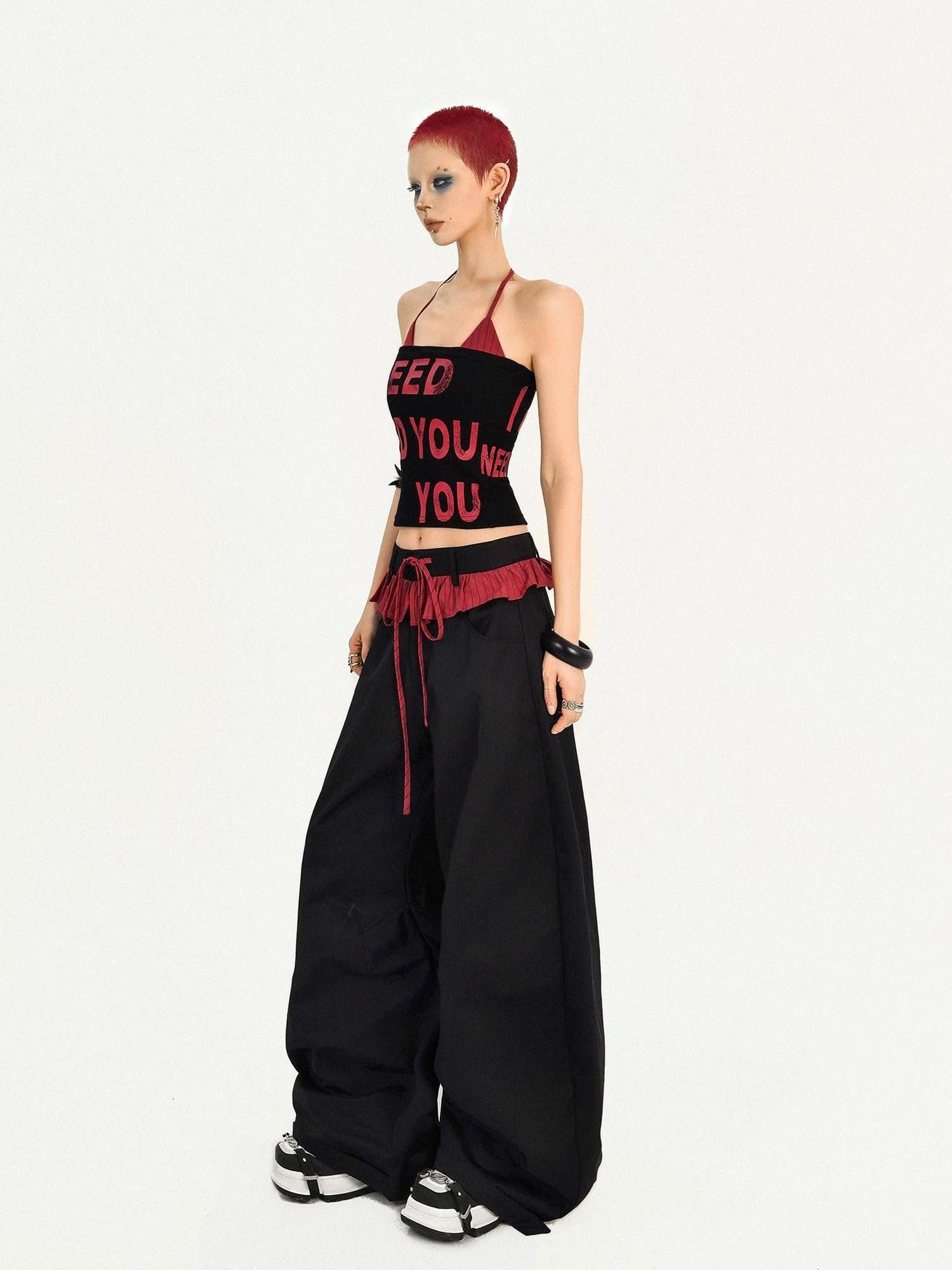 Nico Molly Black Pink Letter Print Halter Crop Women's Cotton Blend Top & Pants Sets