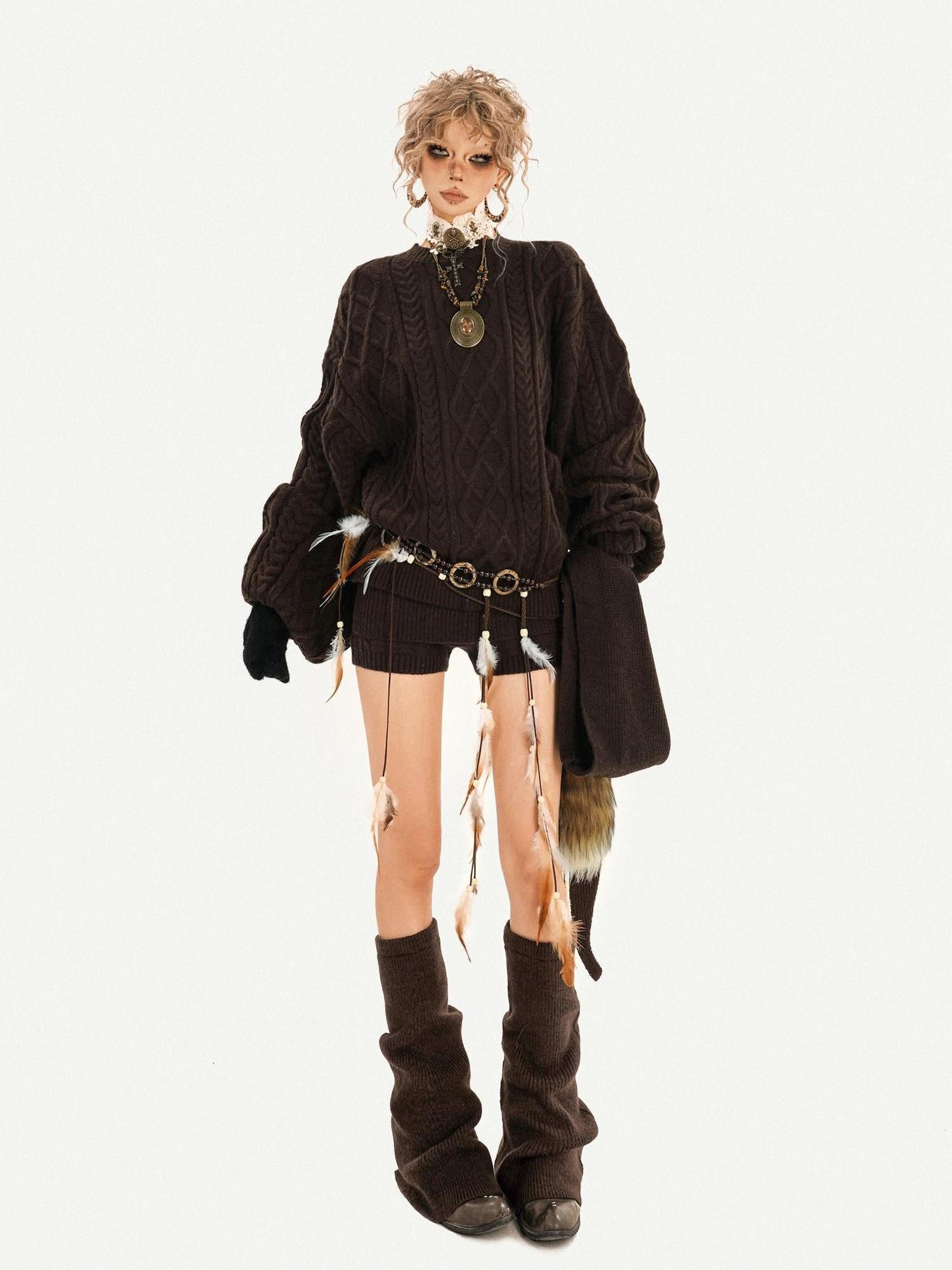 Nico Molly Chestnut Knitted Crewneck Loose Women's Low Waist Top & Shorts Sets