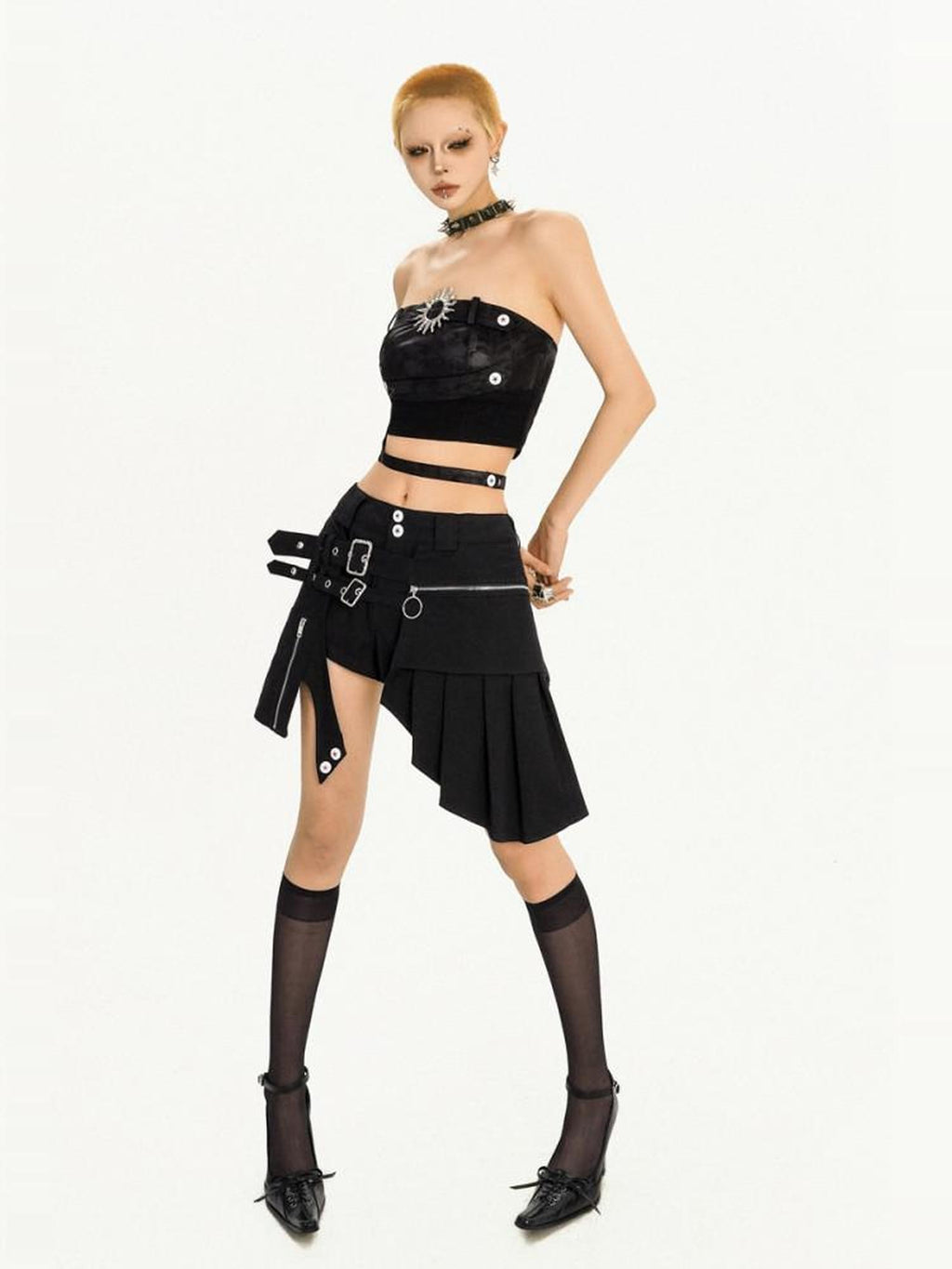 Nico Molly Cropped Original Retro Slim Fit Women's Solid Black Tube Tops / Bandeaus