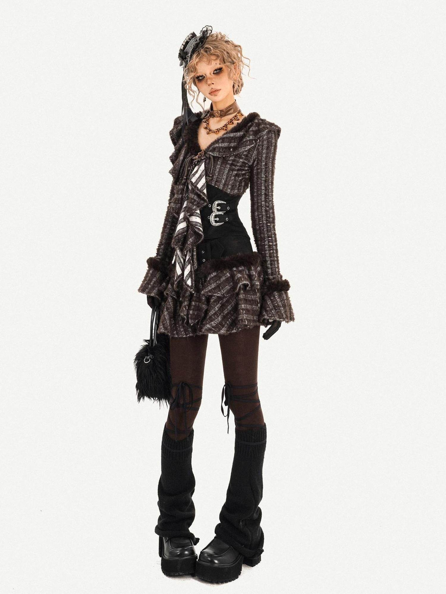 Nico Molly Frayed Patchwork Waist Cinch Striped V-neck Women's Knitted Top & Skirt Sets