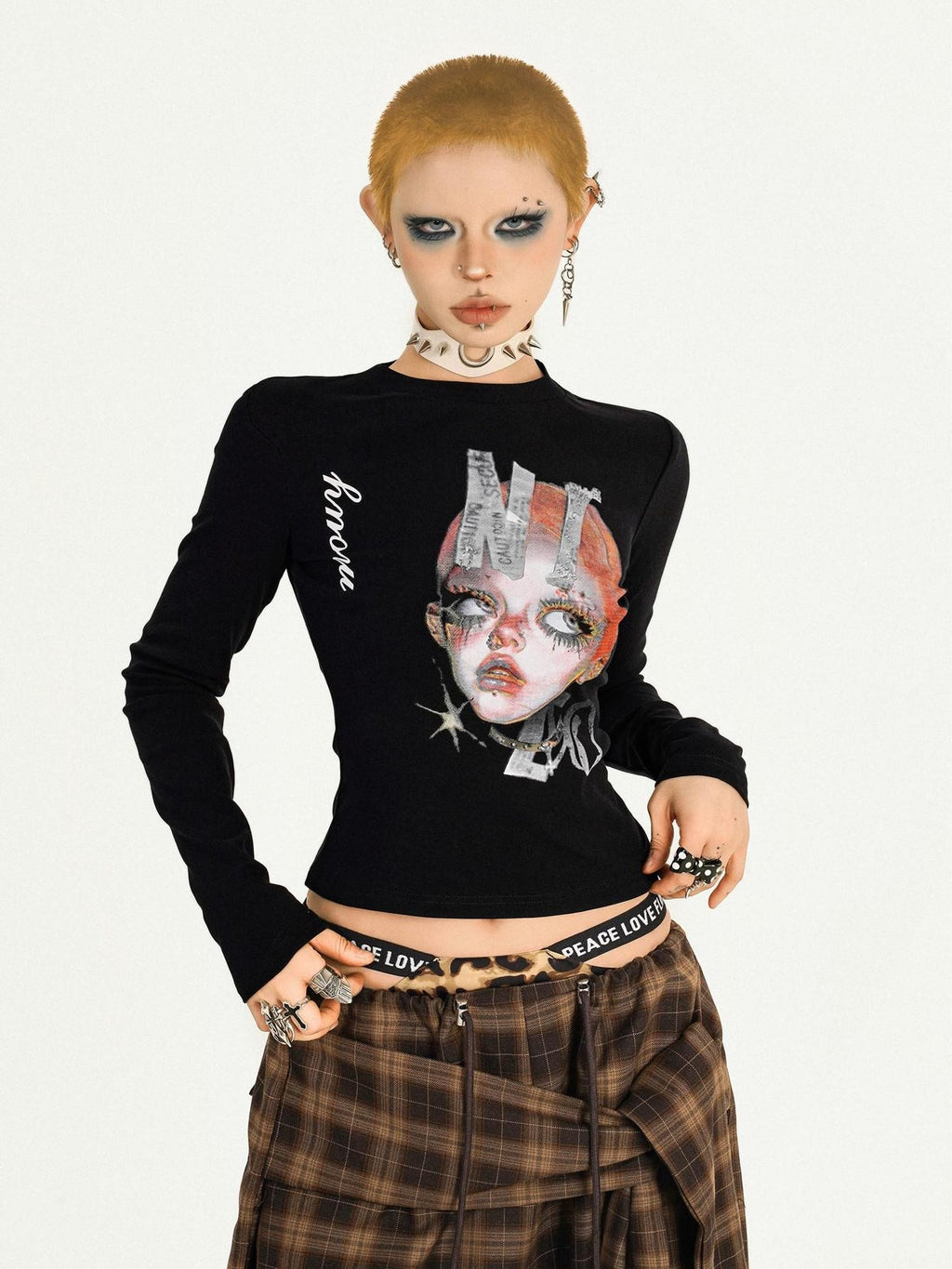 Nico Molly Portrait Print Slim Fit Round Neck Women's Combed Cotton Short Sleeve T-shirts