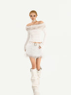 Nico Molly Rebellious One Shoulder Women's Faux Fur Trim Long Sleeve T-shirts