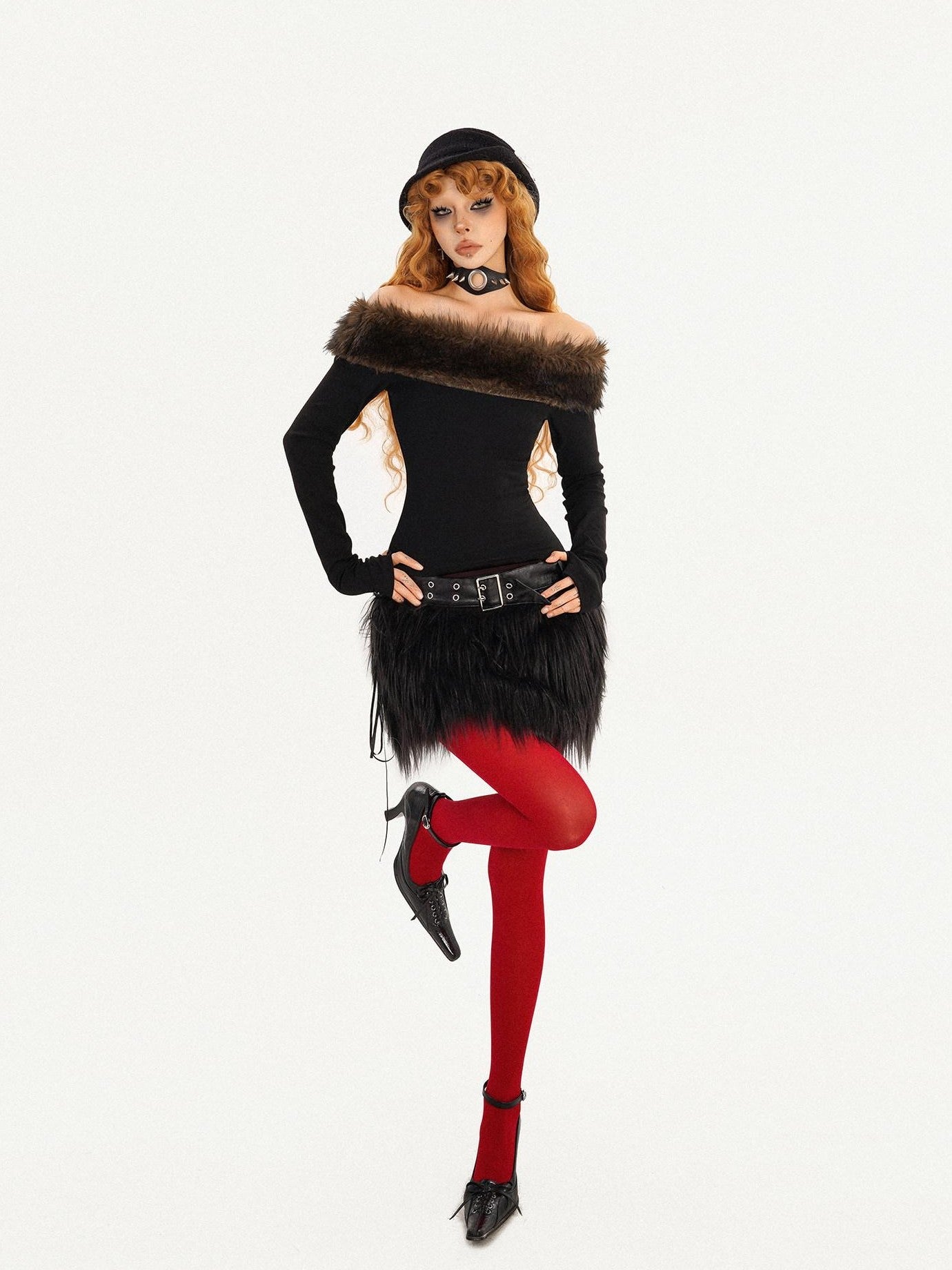 Nico Molly Rebellious One Shoulder Women's Faux Fur Trim Long Sleeve T-shirts