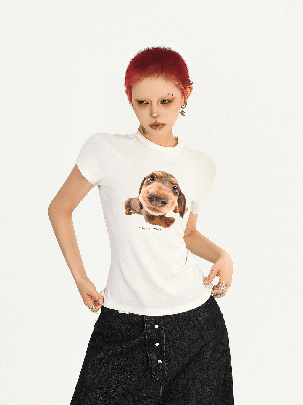 Nico Molly Retro Puppy Print Slim Fit Crew Neck Women's Short Sleeve T-shirts