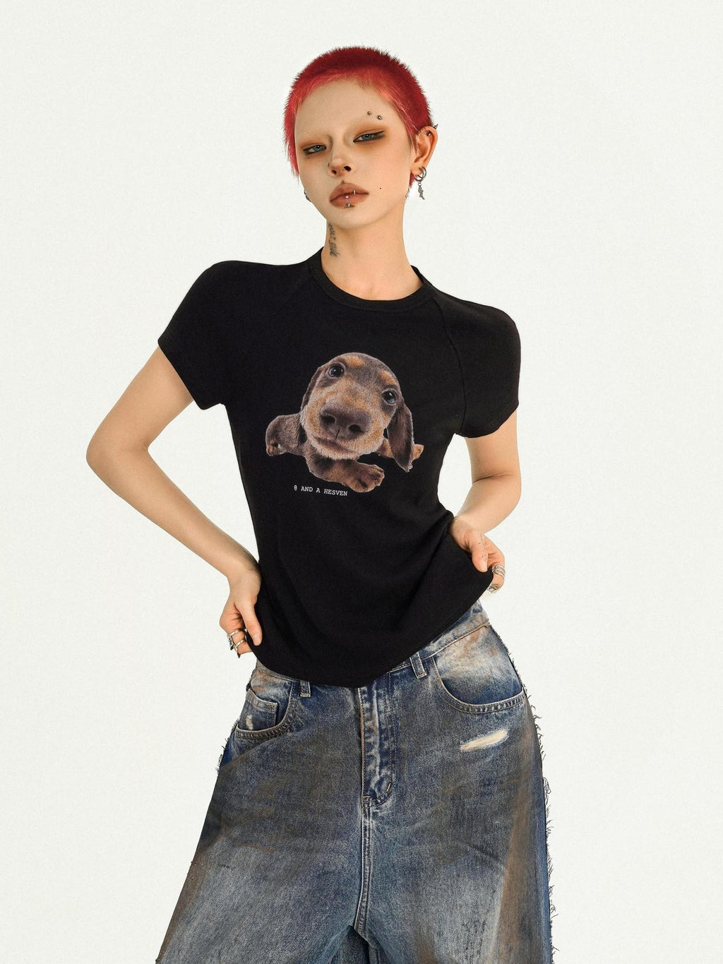 Nico Molly Retro Puppy Print Slim Fit Crew Neck Women's Short Sleeve T-shirts