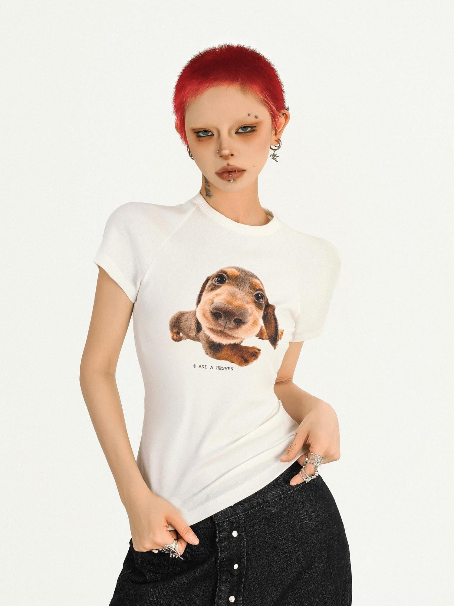 Nico Molly Retro Puppy Print Slim Fit Crew Neck Women's Short Sleeve T-shirts