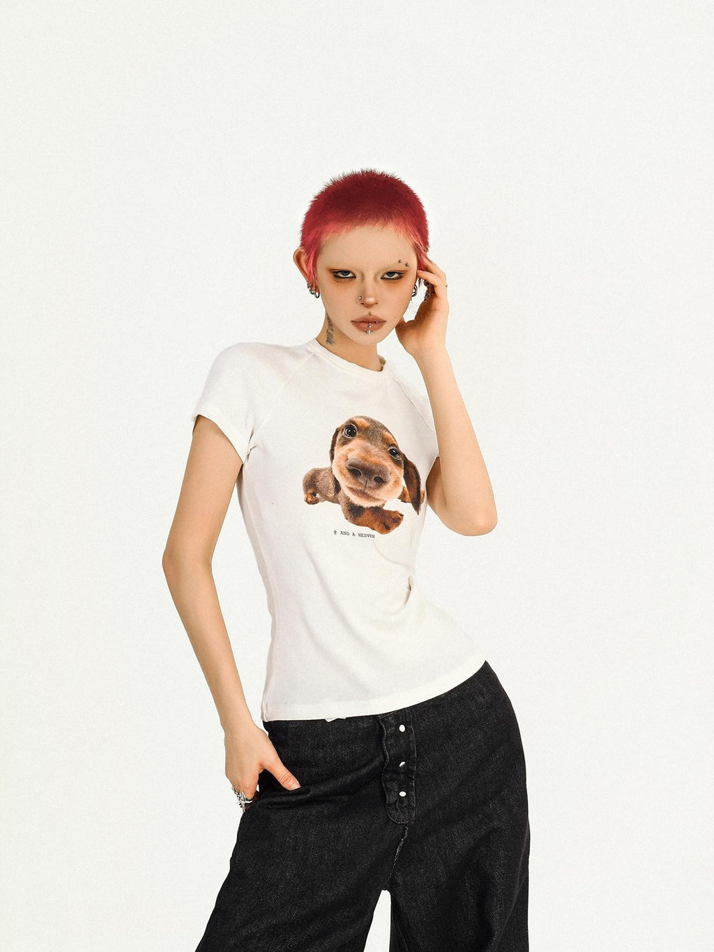 Nico Molly Retro Puppy Print Slim Fit Crew Neck Women's Short Sleeve T-shirts