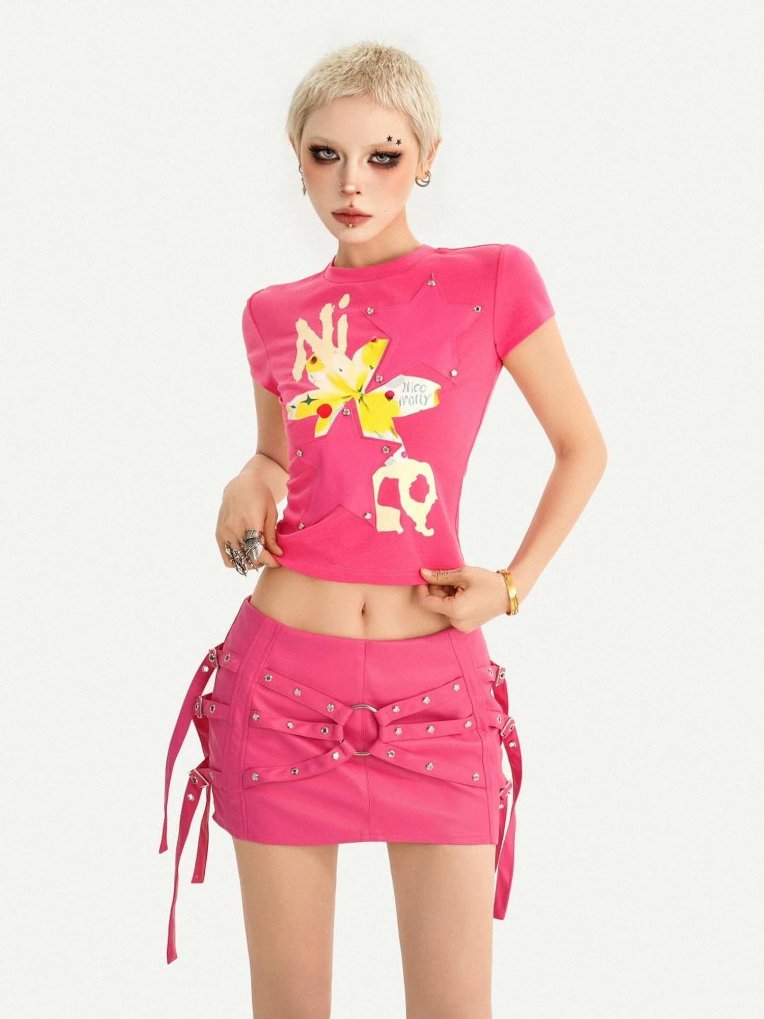 Nico Molly Rose Red Star Print Studded Cropped Slim Fit Women's Short Sleeve T-shirts