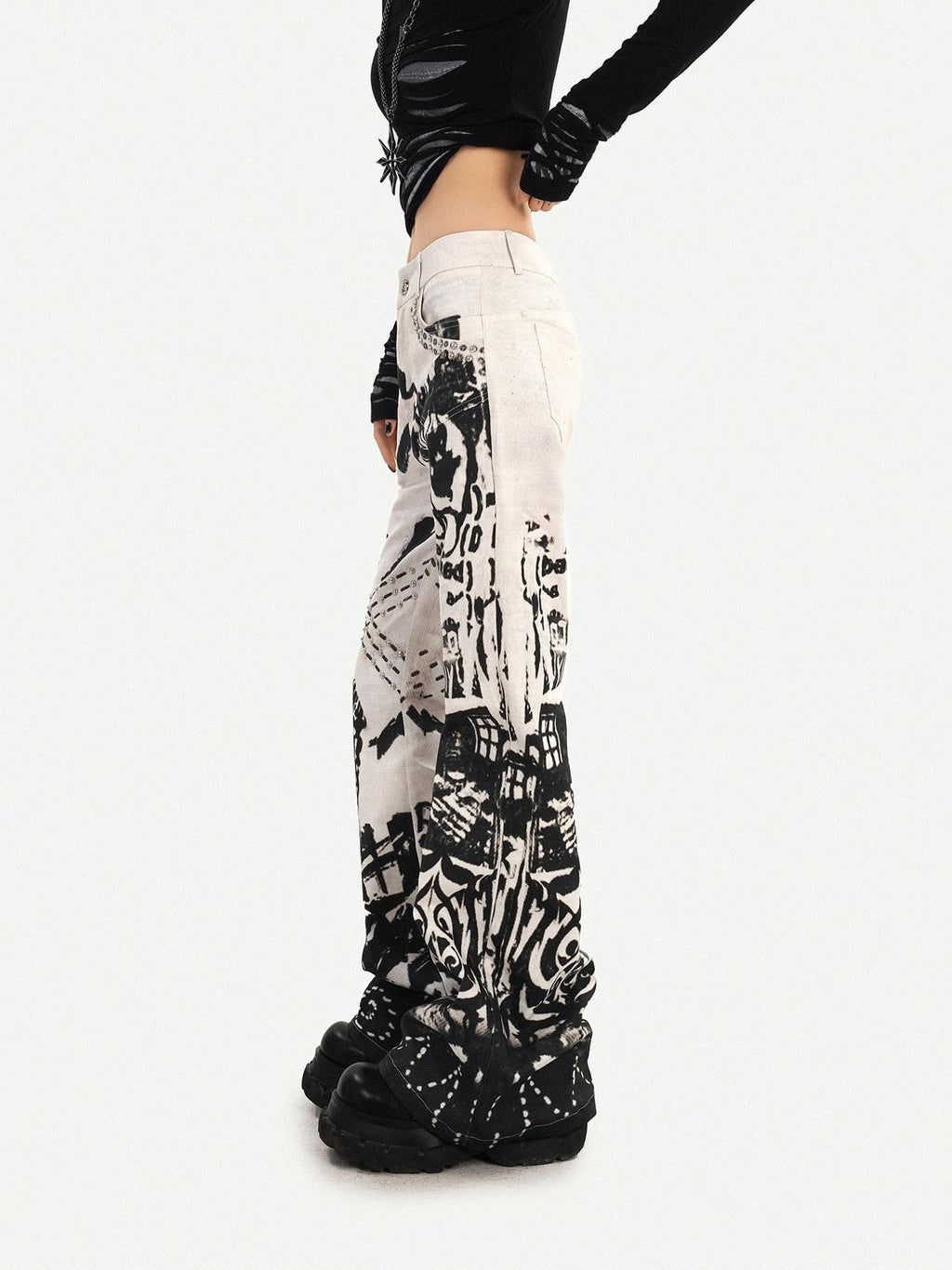 Nico Molly Vintage Ink Wash Studded Punk Subculture Women's Straight Jeans