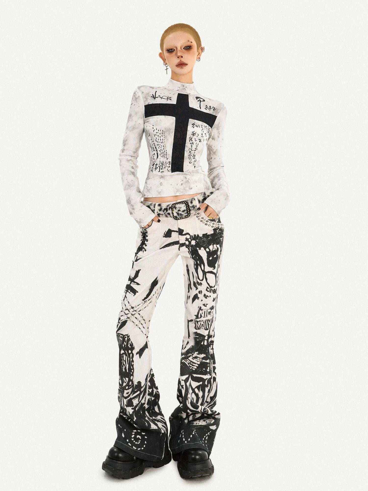 Nico Molly Vintage Ink Wash Studded Punk Subculture Women's Straight Jeans