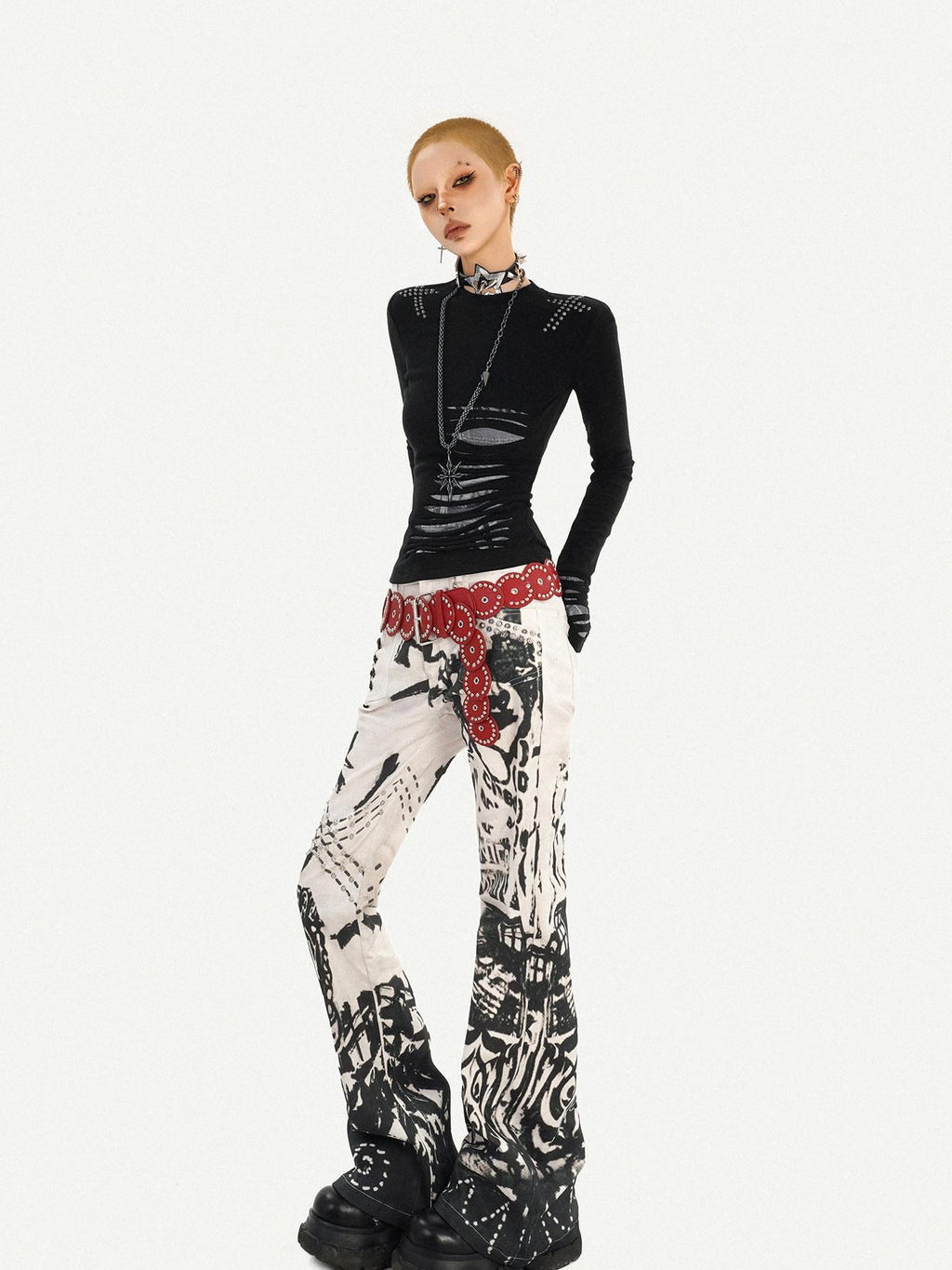 Nico Molly Vintage Ink Wash Studded Punk Subculture Women's Straight Jeans