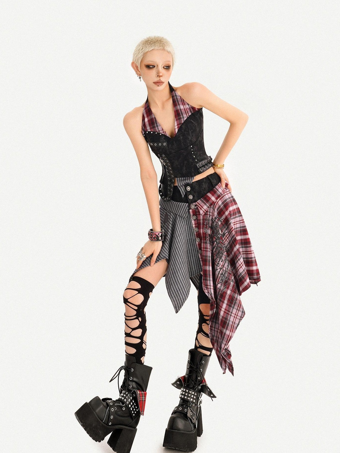 Nico Molly Vintage Patchwork Plaid Halter V-neck Women's High Waist Top & Skirt Sets