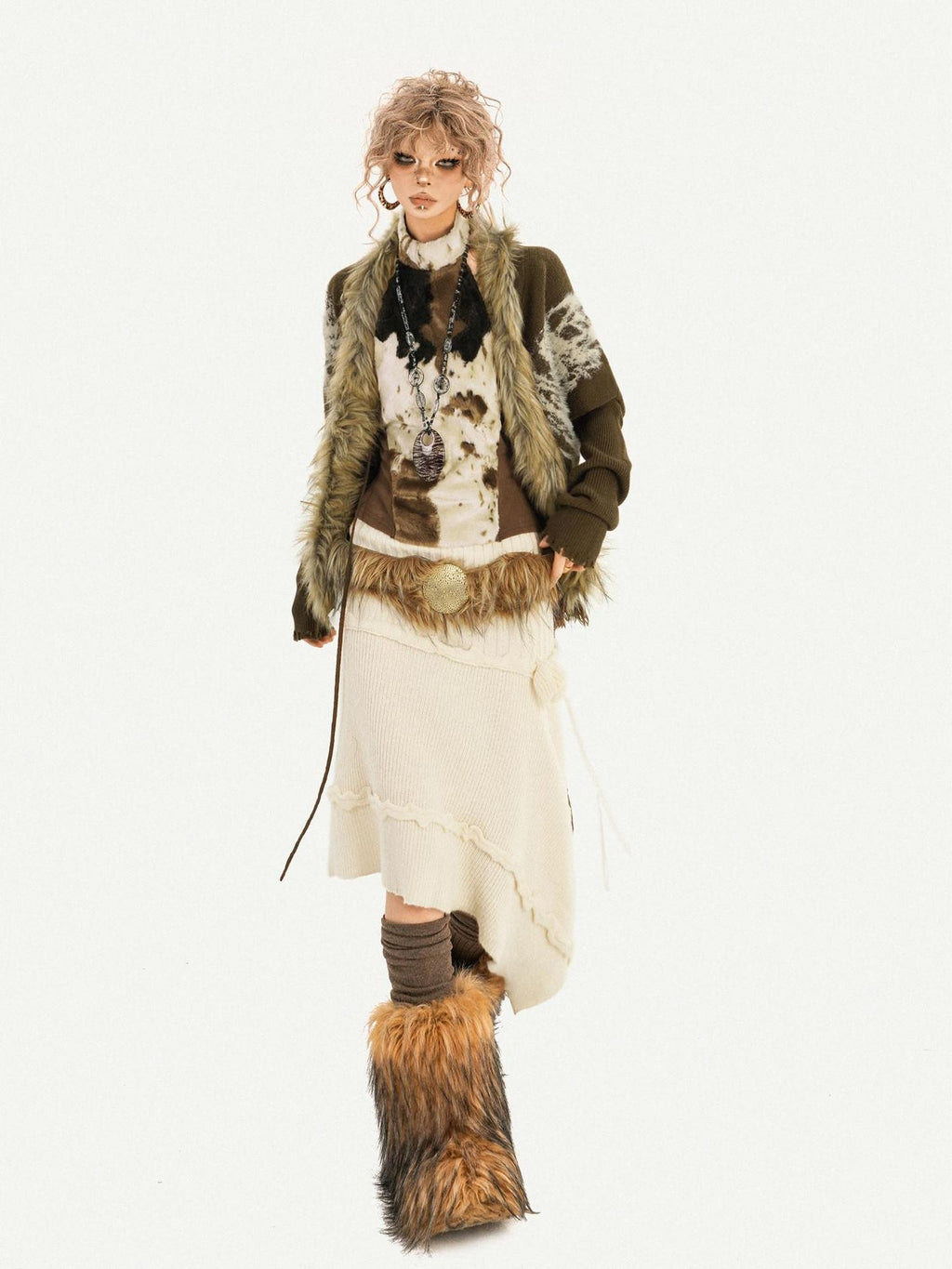 Nico Molly Vintage Pattern Fur Collar Batwing Sleeves Women's Knit Loose Fit Cardigans