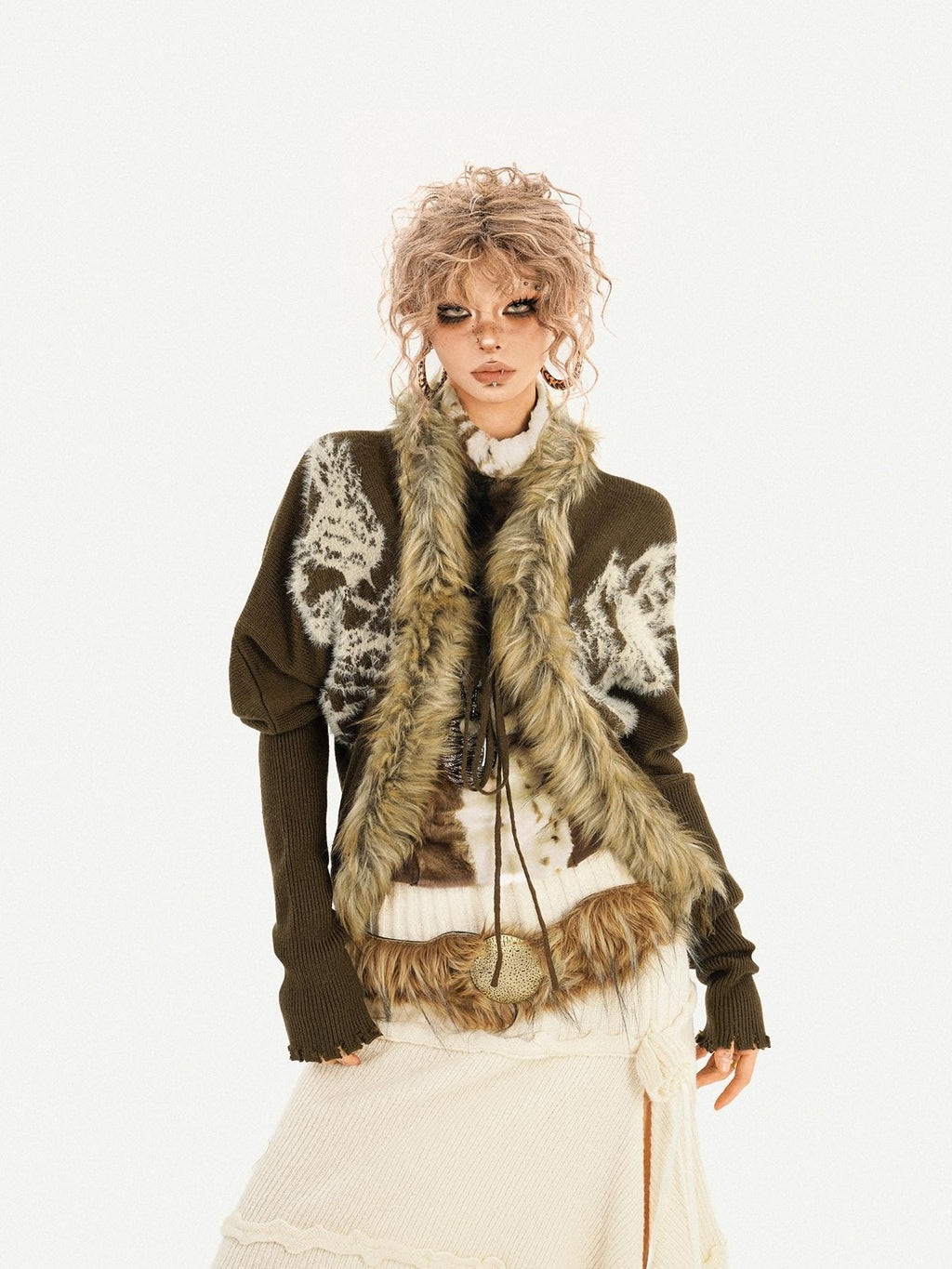 Nico Molly Vintage Pattern Fur Collar Batwing Sleeves Women's Knit Loose Fit Cardigans