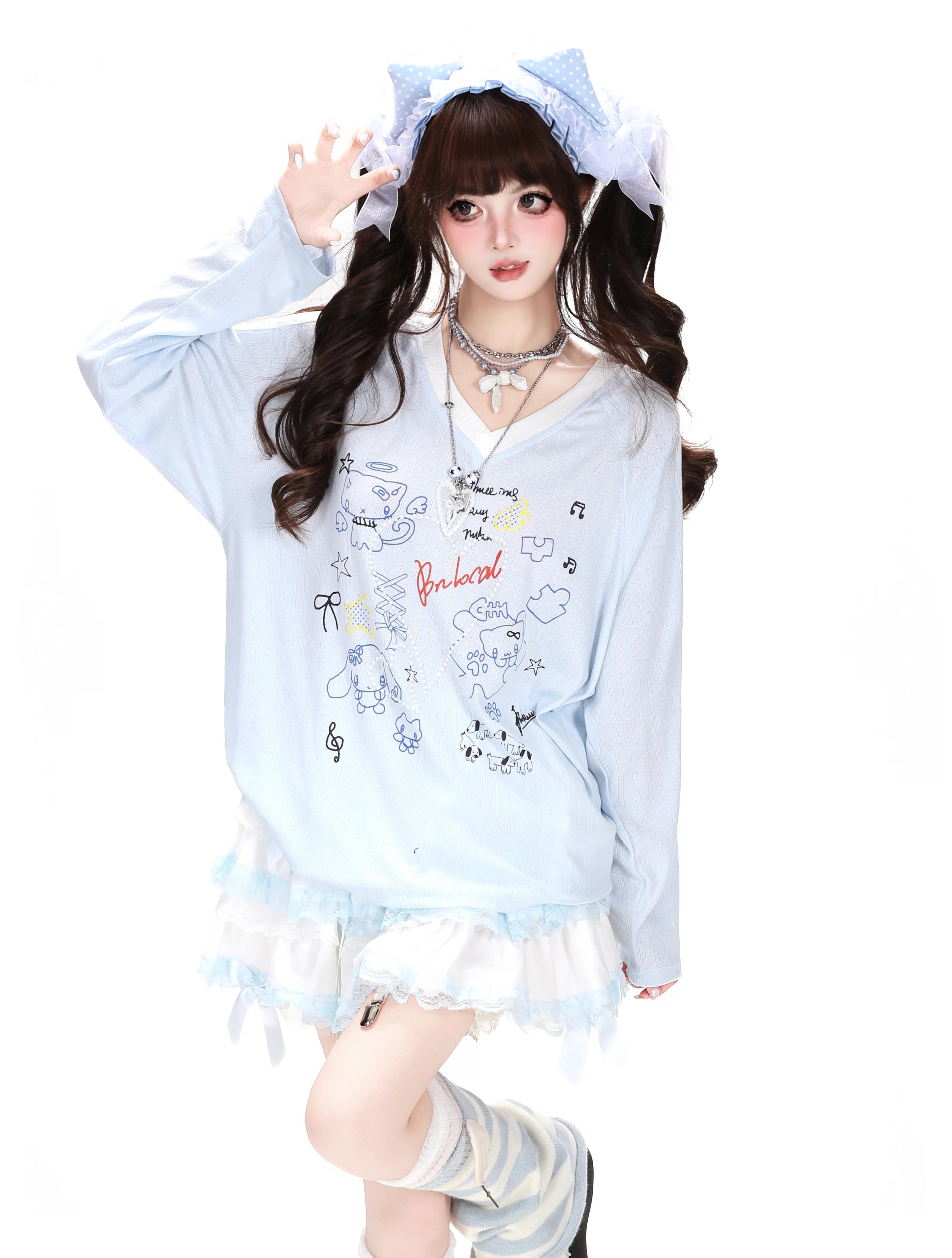CRAZYGIRL_Korean_Cute_Patchwork_V-neck_Raglan_Loose_Women's_Long_Sleeve_T-shirts_1071993852298_MISSTT