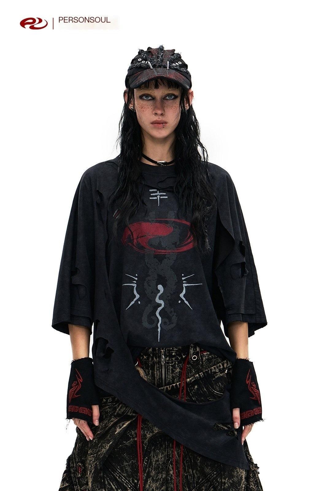 PERSONSOUL_Abstract_Irregular_Distressed_Layered_Women's_Cotton_Blend_Short_Sleeve_T-shirts_1017246146346_MISSTT