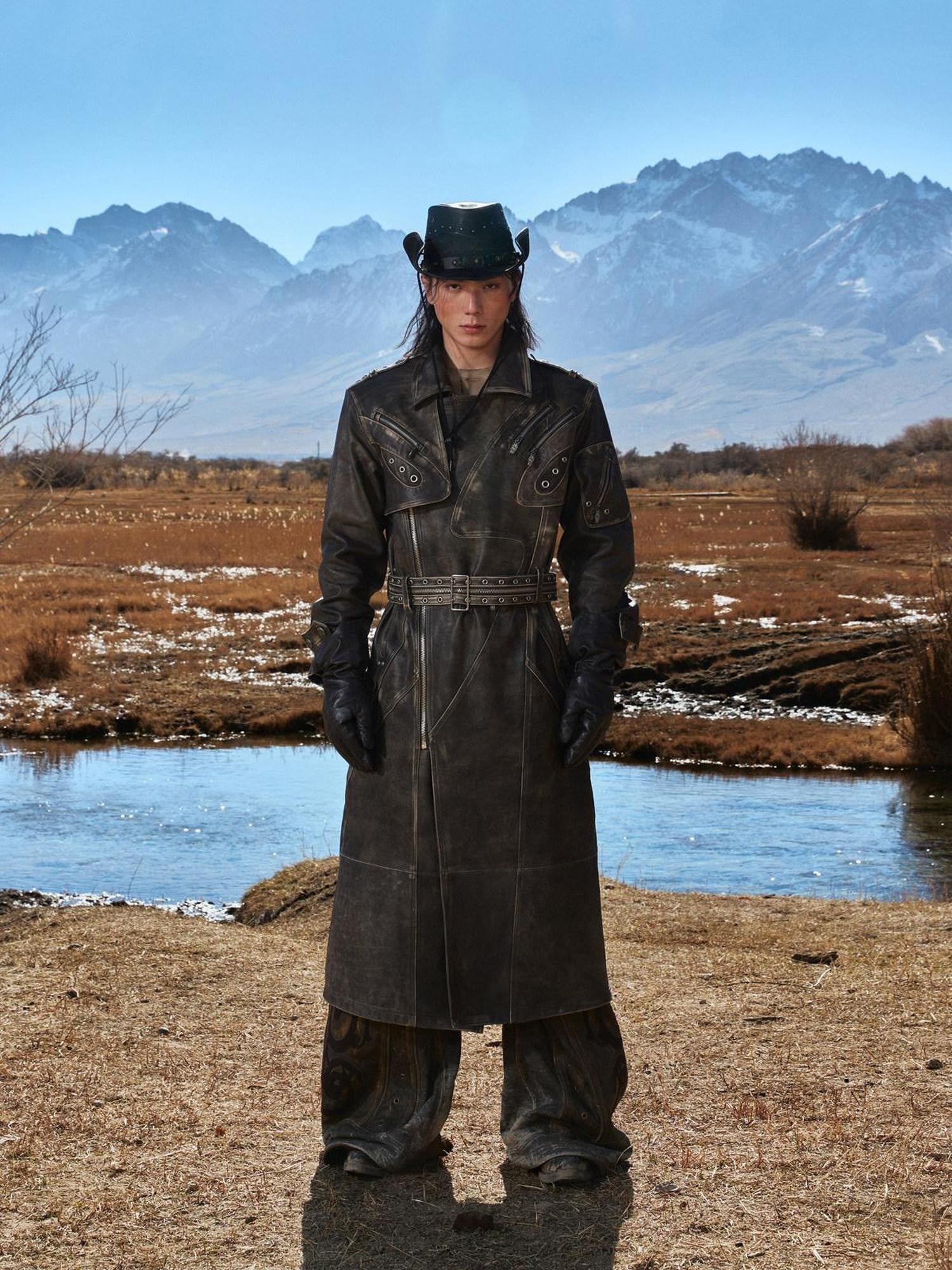 PERSONSOUL Black Distressed Metal Zip Long Lapel Women's Cowhide Trench Coats