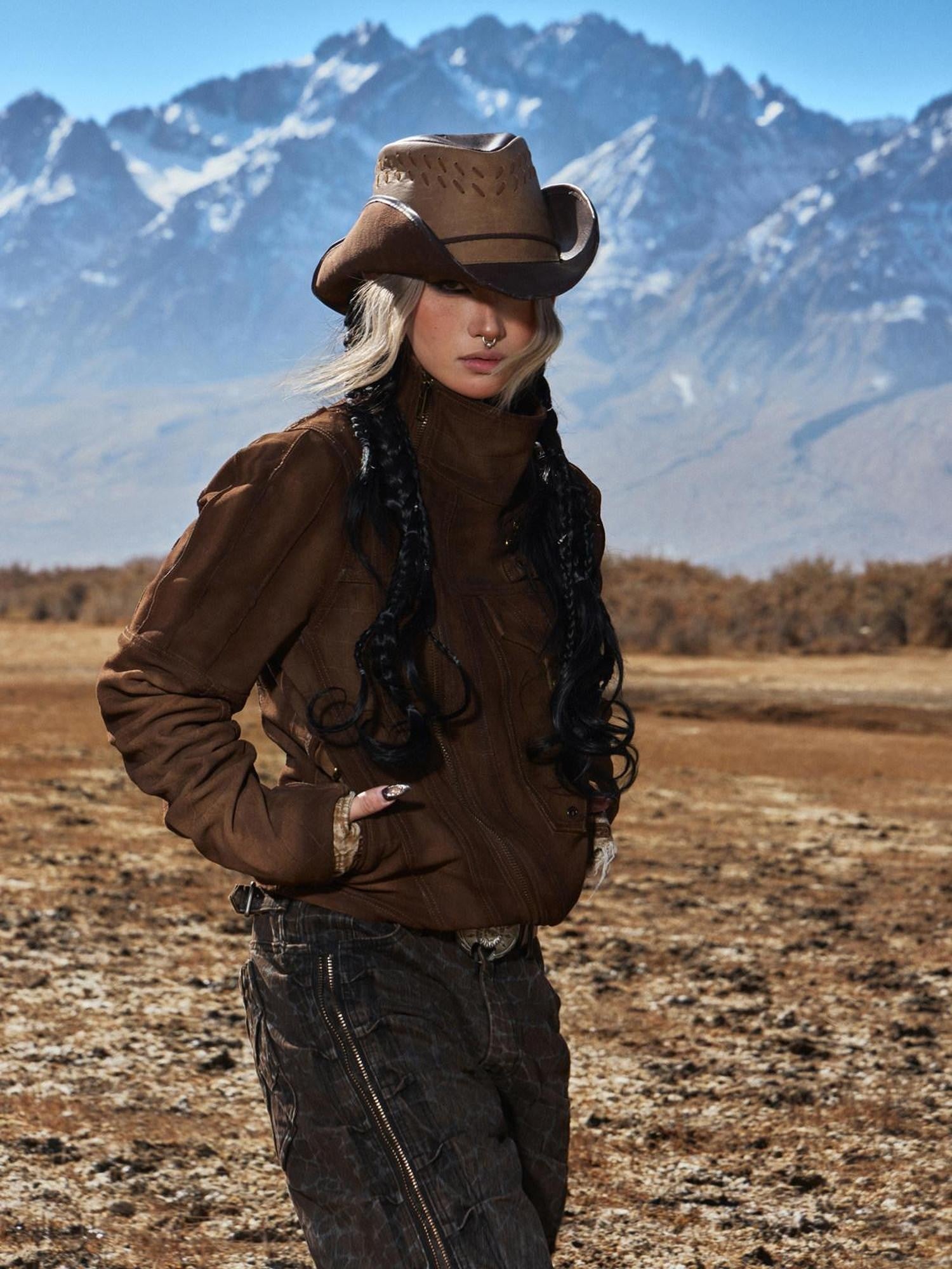 PERSONSOUL Crocodile Embossed Distressed Slim Women's Cowhide Leather Jackets