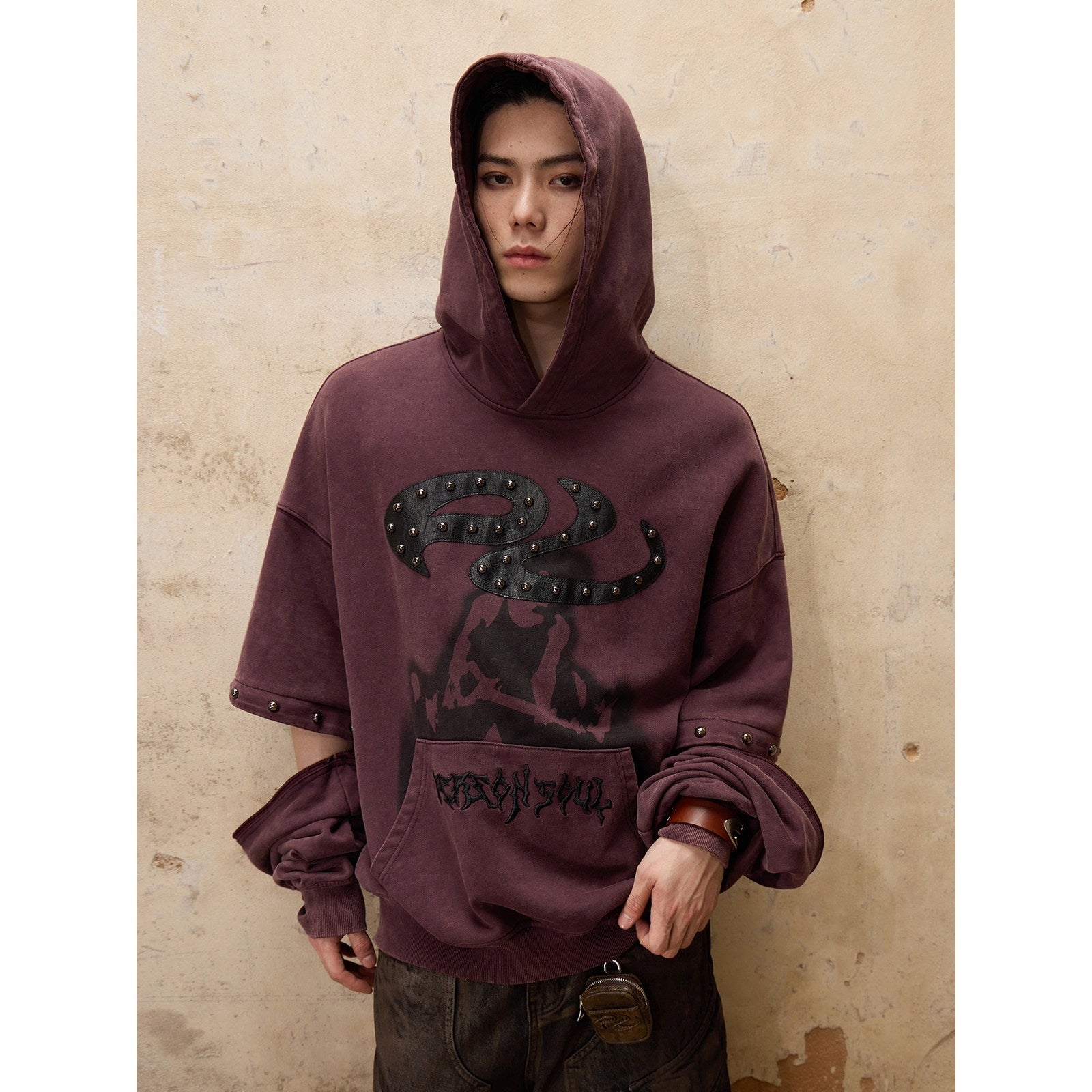 PERSONSOUL_Punk_Studded_Embroidered_Detachable_Sleeves_Women's_Cotton_Hoodies_741318379436_MISSTT