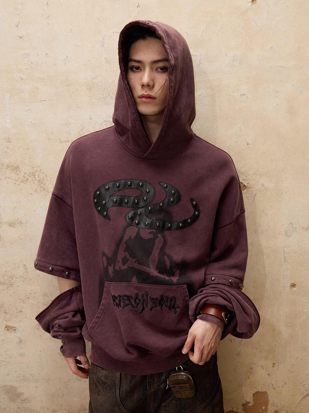 PERSONSOUL Punk Studded Embroidered Detachable Sleeves Women's Cotton Hoodies