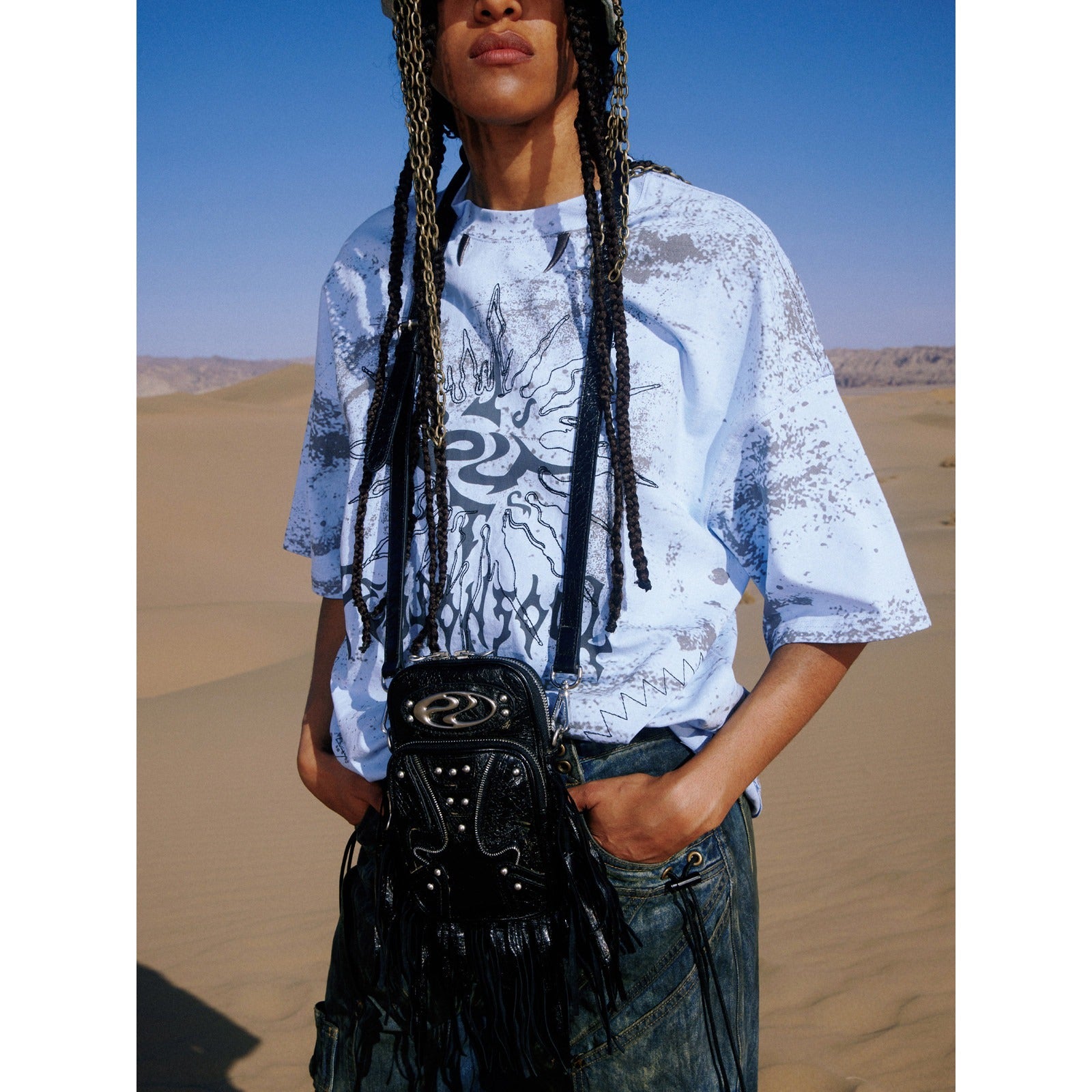 PERSONSOUL_Sun_Totem_Embroidered_Stained_Look_Loose_Women's_Cotton_Short_Sleeve_T-shirts_790238918335_MISSTT