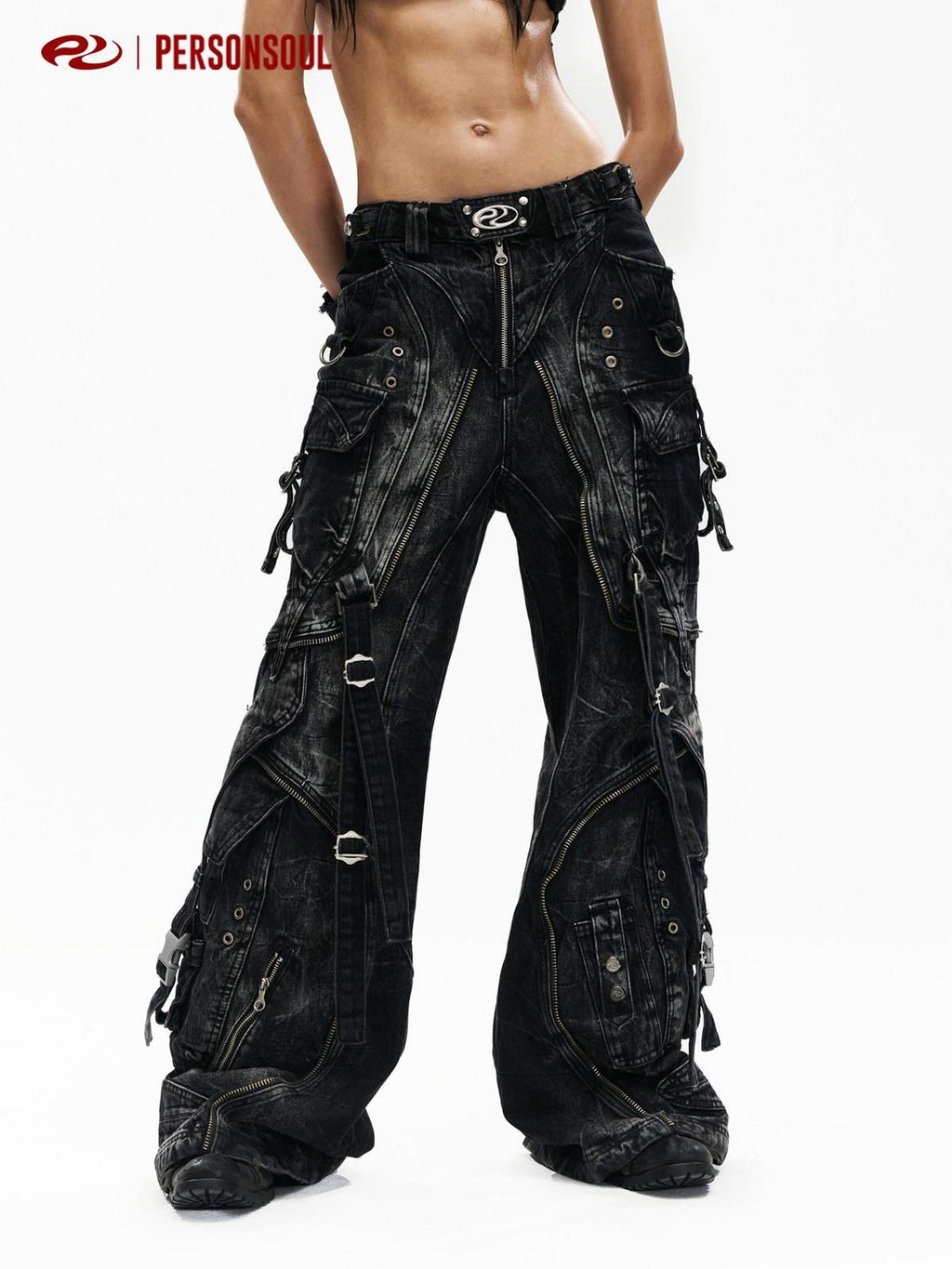 PERSONSOUL Washed Black Tactical Adjustable Strap Cargo Women's Denim Wide-leg Jeans