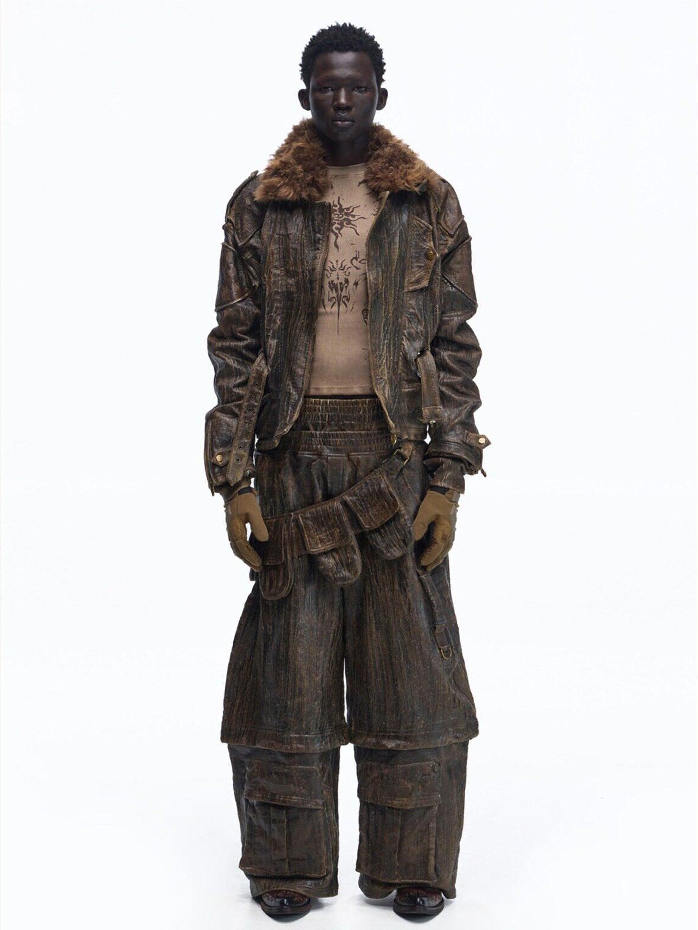 PERSONSOUL Waxed Brown Distressed Detachable Fur Collar Women's Cotton Utility Jackets