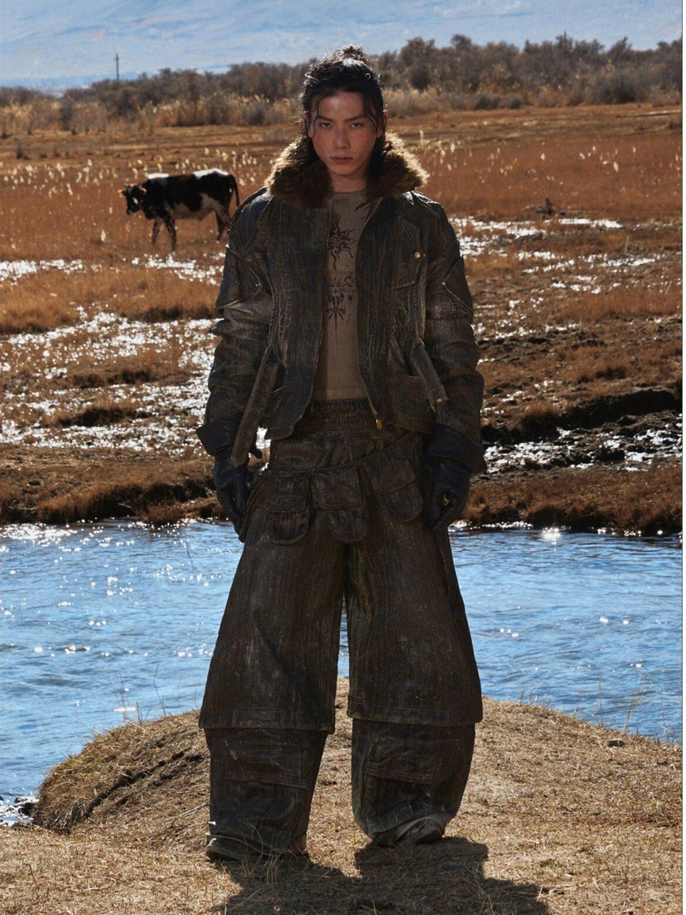 PERSONSOUL Waxed Brown Distressed Detachable Fur Collar Women's Cotton Utility Jackets