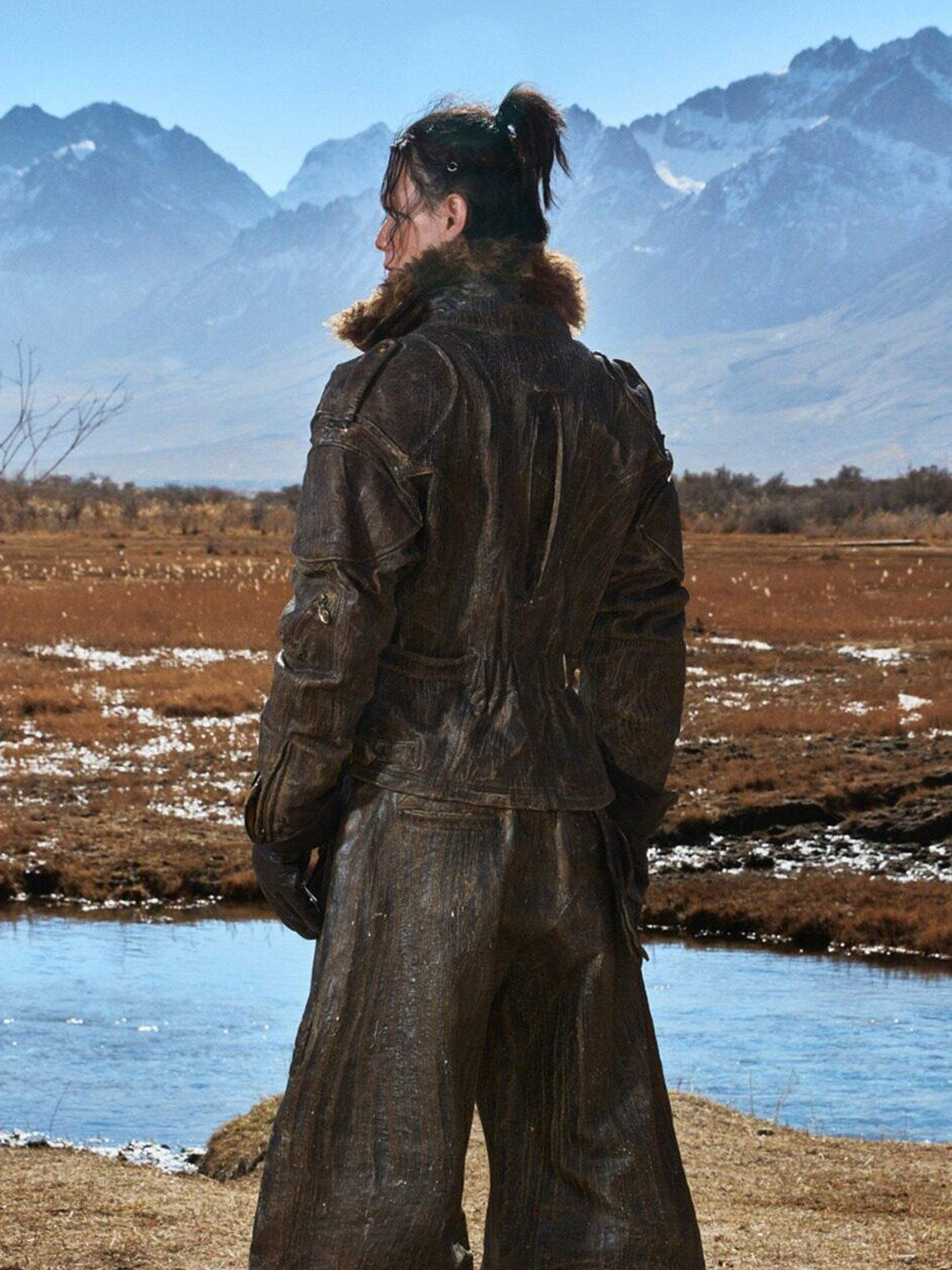 PERSONSOUL Waxed Brown Distressed Detachable Fur Collar Women's Cotton Utility Jackets