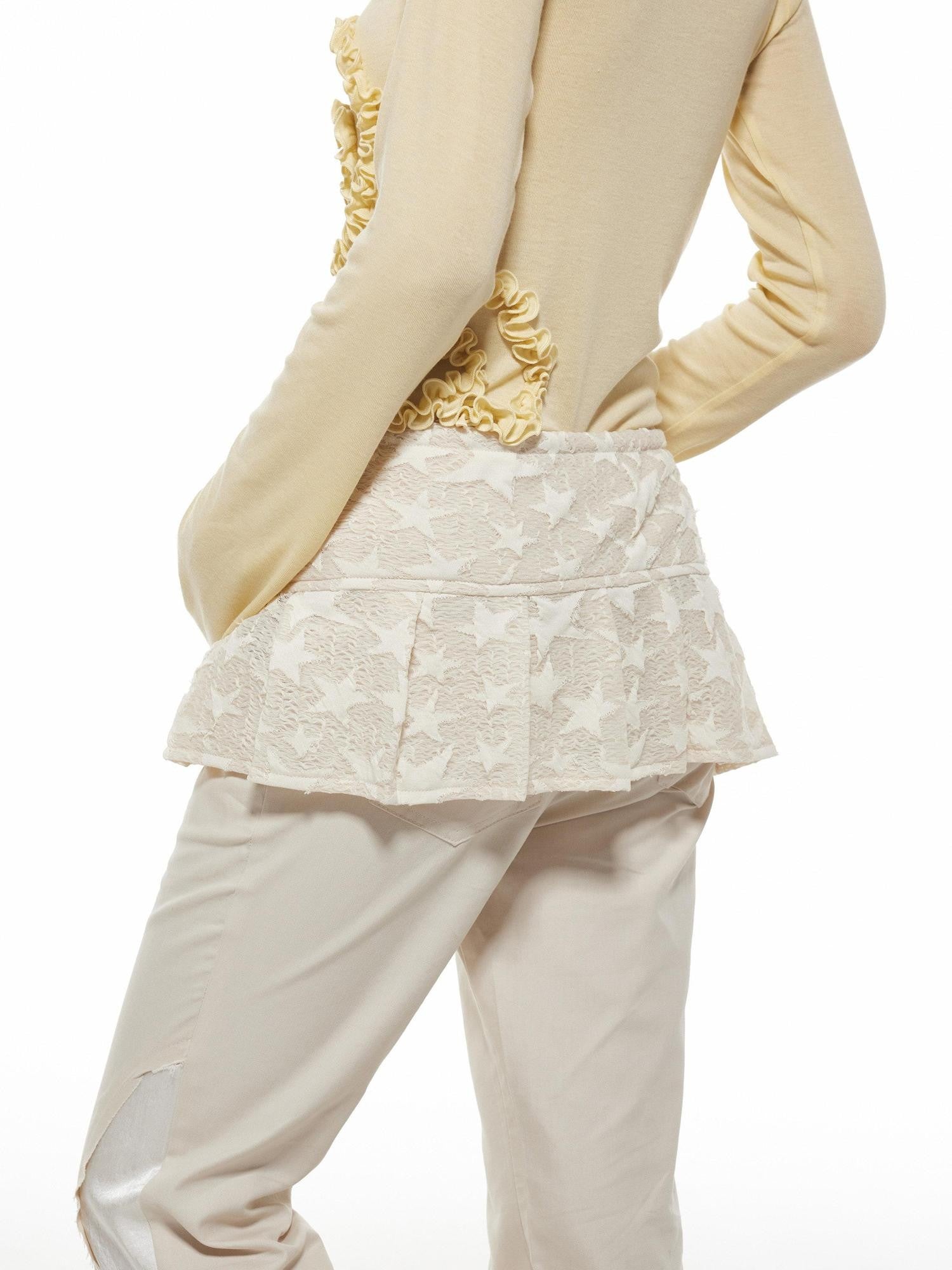 THELIGHT OFFICIAL Beige Pleated Layered Tie Apron Women's Polyester Blend Clothing Accessories