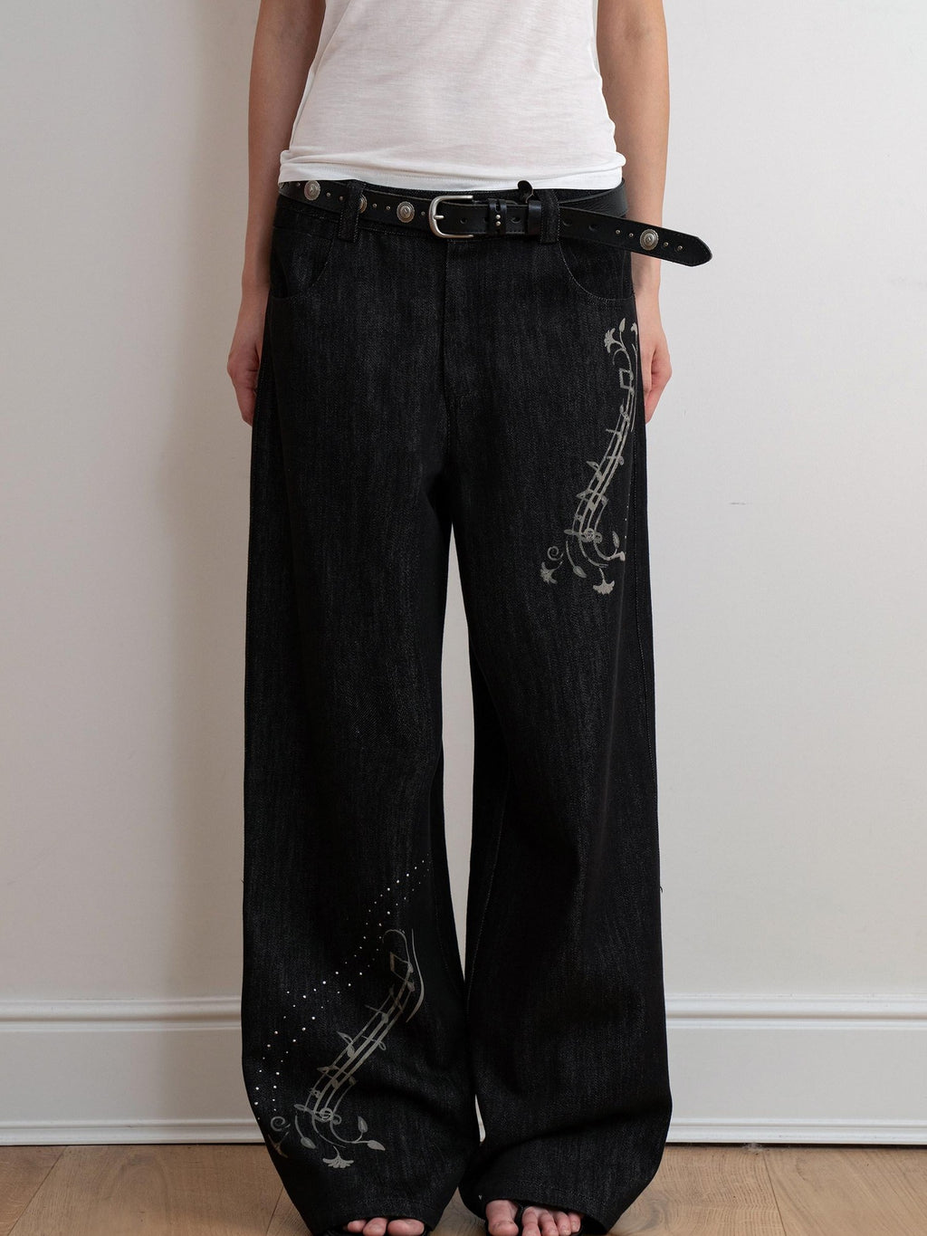 THELIGHT OFFICIAL Black Musical Note Print Relaxed Women's Cotton Wide-leg Jeans