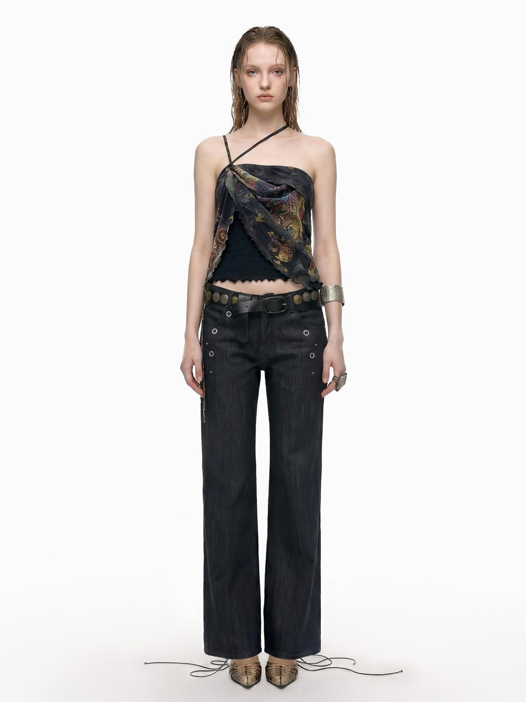 THELIGHT OFFICIAL Black Printed Ruffle Convertible Women's Polyester Camisoles