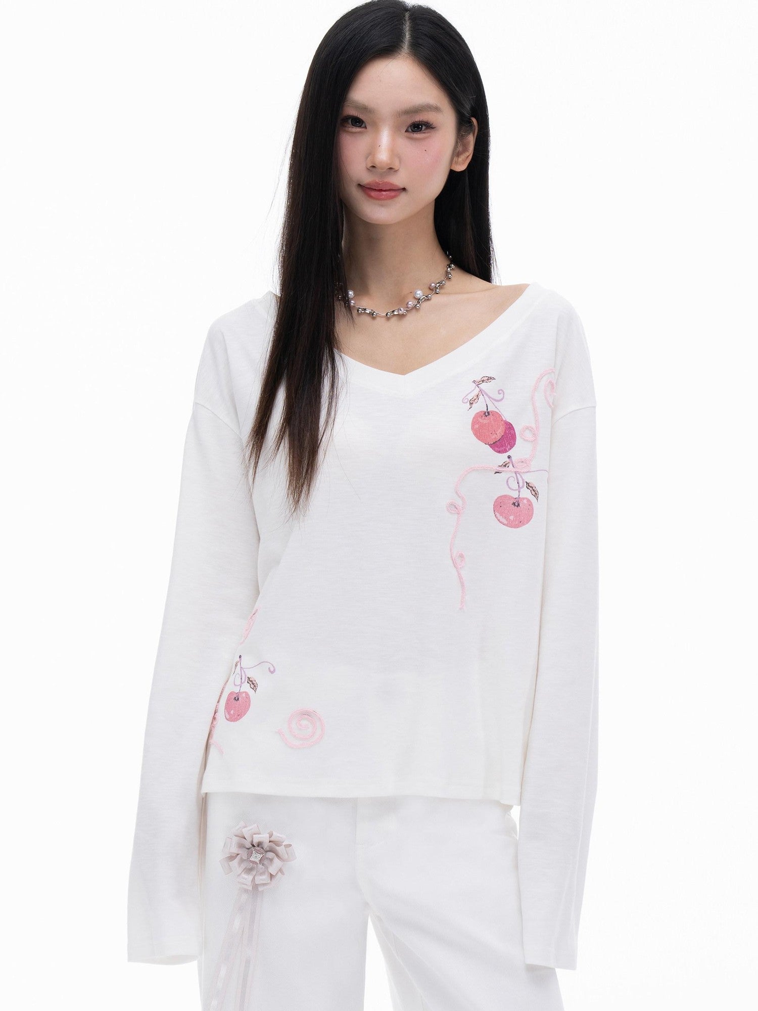 THELIGHT OFFICIAL Cherry Swirl Embroidered V-neck Print Women's Cotton Blend Long Sleeve T-shirts