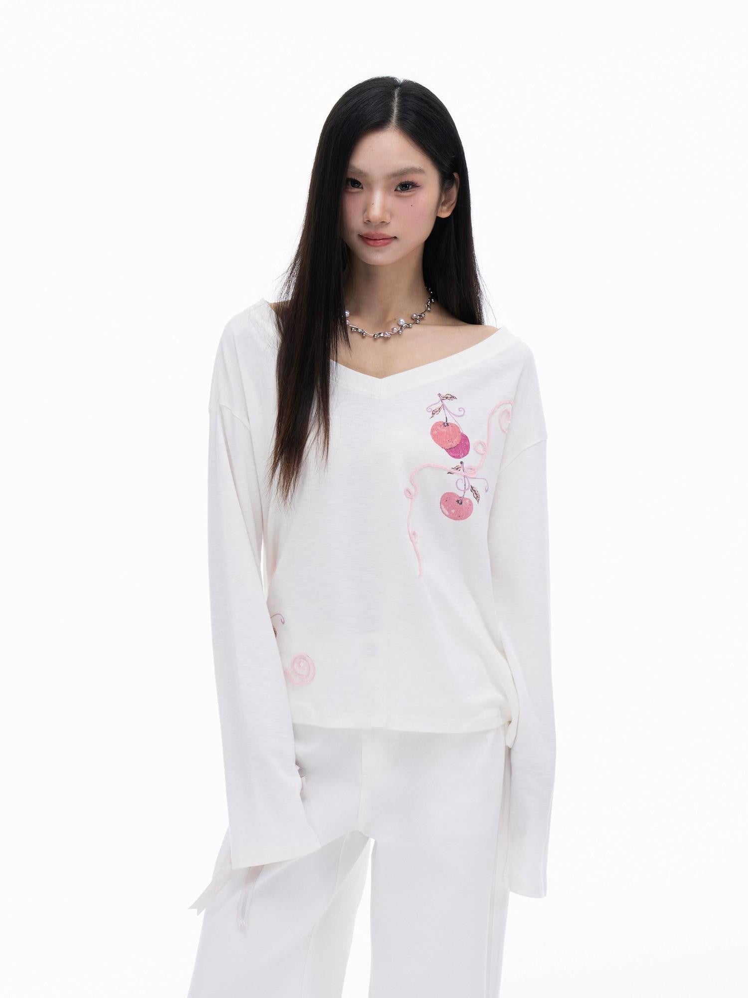THELIGHT OFFICIAL Cherry Swirl Embroidered V-neck Print Women's Cotton Blend Long Sleeve T-shirts