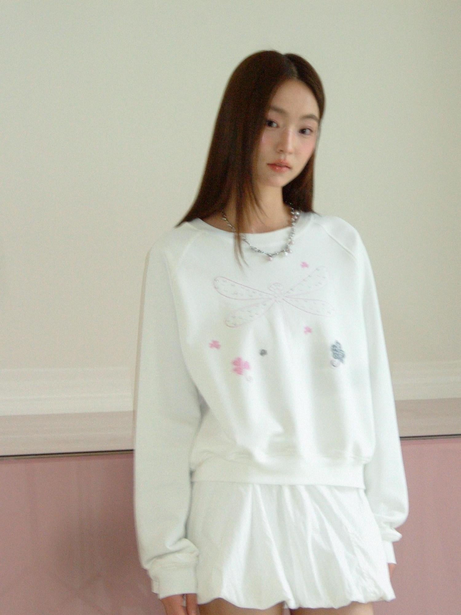 THELIGHT OFFICIAL Cropped Topstitch Print Rhinestone Dragonfly Raglan Women's Cotton Sweatshirts