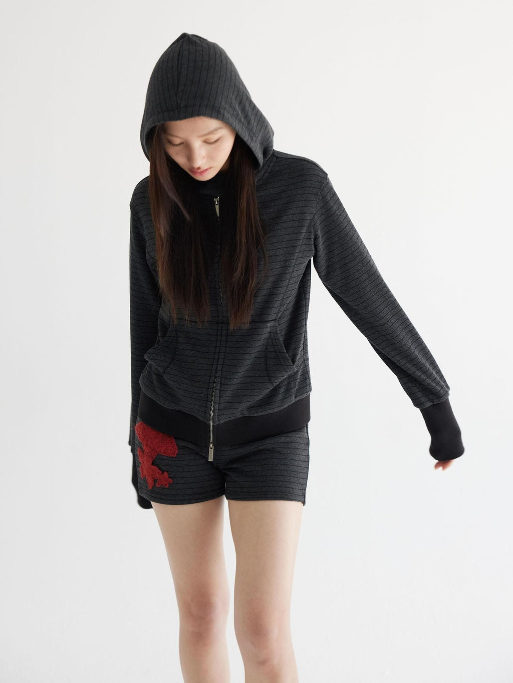 THELIGHT OFFICIAL Dark Gray Star Applique Vintage High Waist Women's Polyester Short Trousers