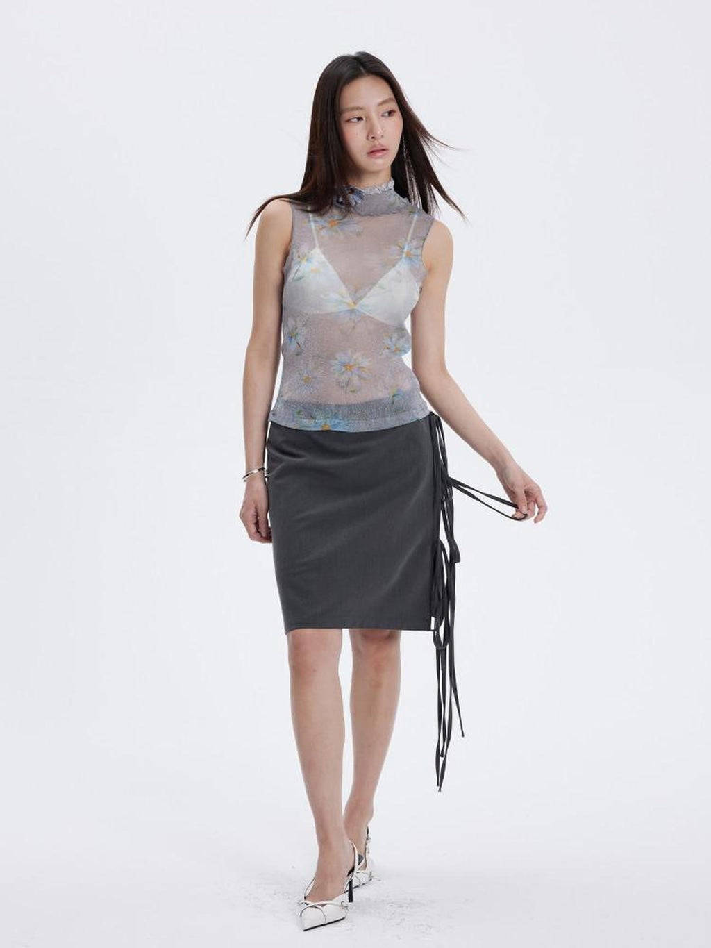 THELIGHT OFFICIAL Floral Mesh Printed Sheer Slim Fit Women's Polyamide Polyester Blend Tank Tops