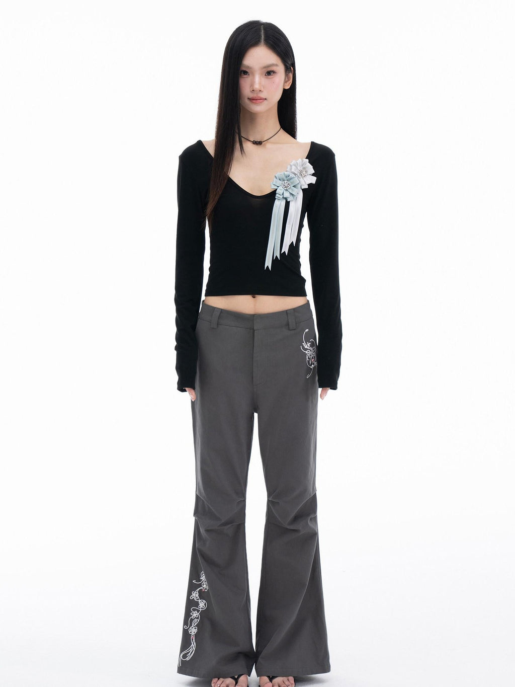 THELIGHT OFFICIAL Gray 3d Embroidery Rhinestone Women's Cotton Lyocell Blend Flare Pants