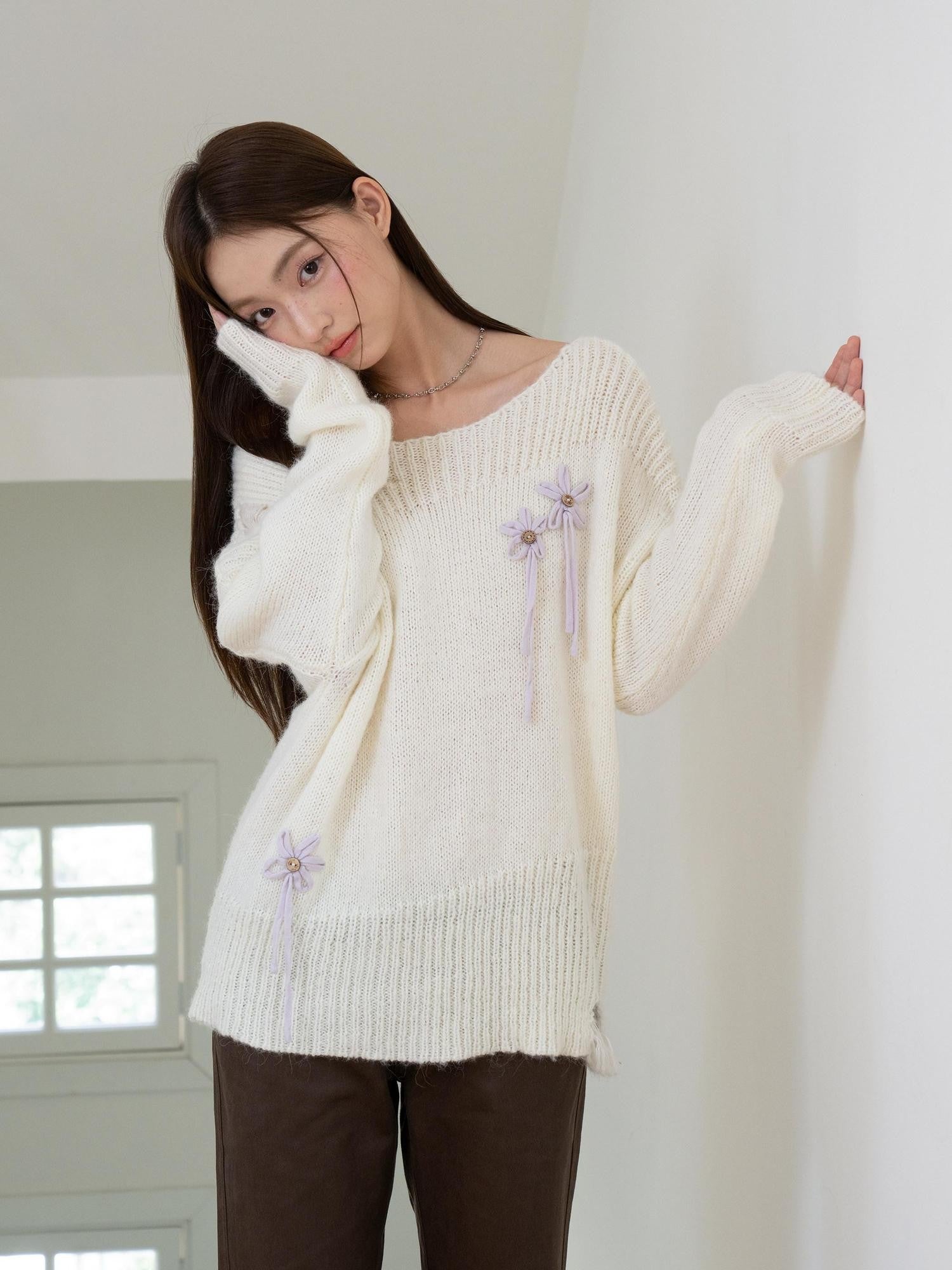 THELIGHT OFFICIAL Ivory 3d Bow Crochet Openwork Cutout Off Shoulder Women's Wool Blend Sweaters