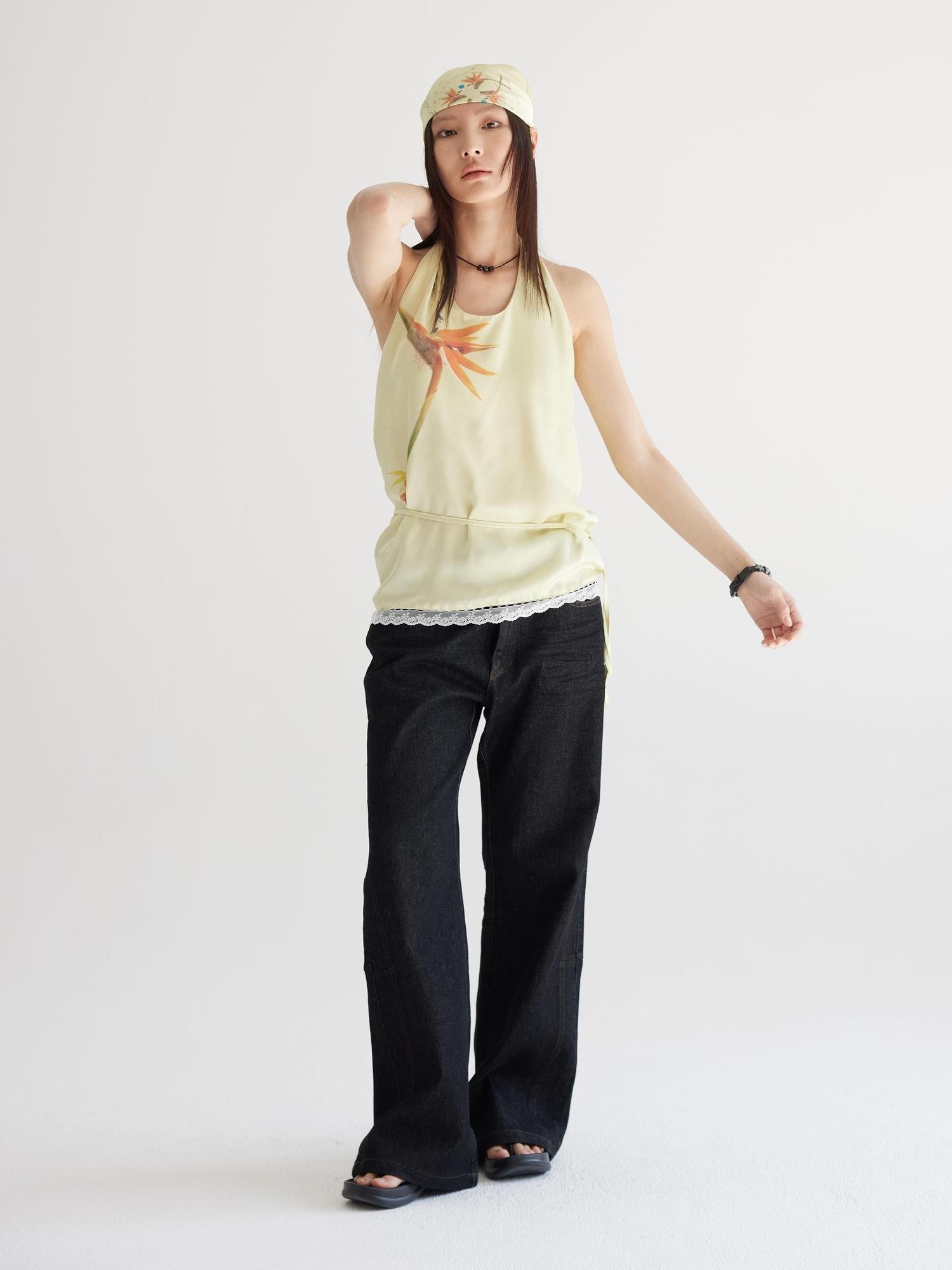 THELIGHT OFFICIAL Pale Yellow Printed Lace Tie Back Halter Women's Polyester Camisoles