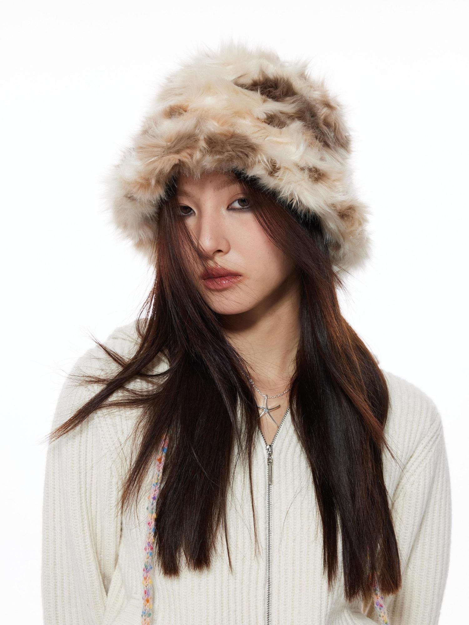 THELIGHT OFFICIAL Plush Faux Fur Earflap Flat Top Women's Polyester Bucket Hats
