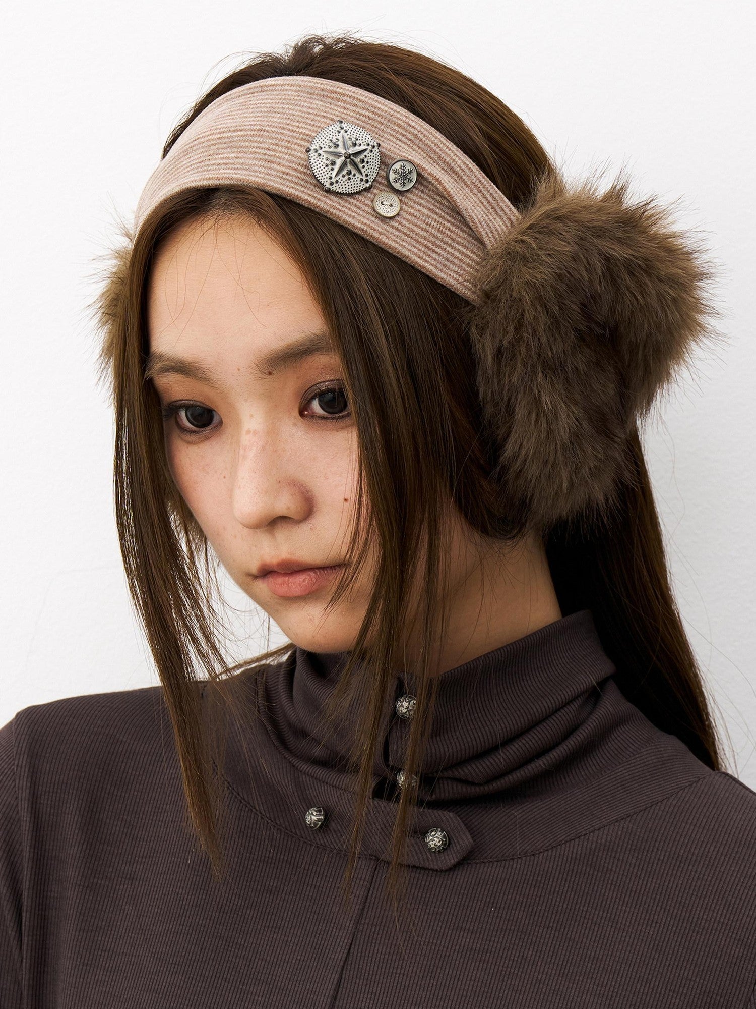 THELIGHT OFFICIAL Plush Vintage Button Detail Ear Muffs Headband Women's Plush Hats