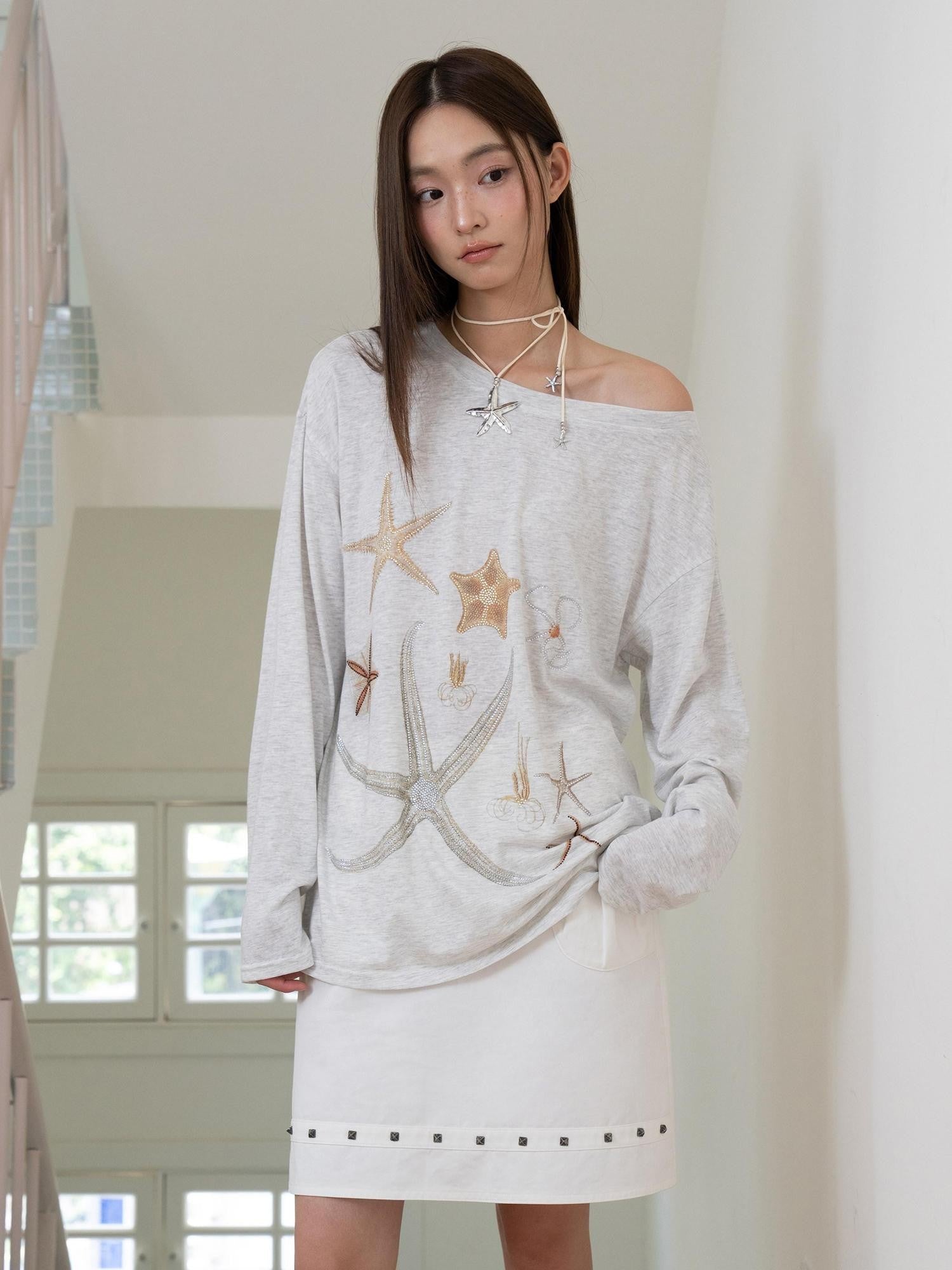 THELIGHT OFFICIAL Starfish Rhinestone Asymmetric Neck Women's Tencel Cotton Long Sleeve T-shirts