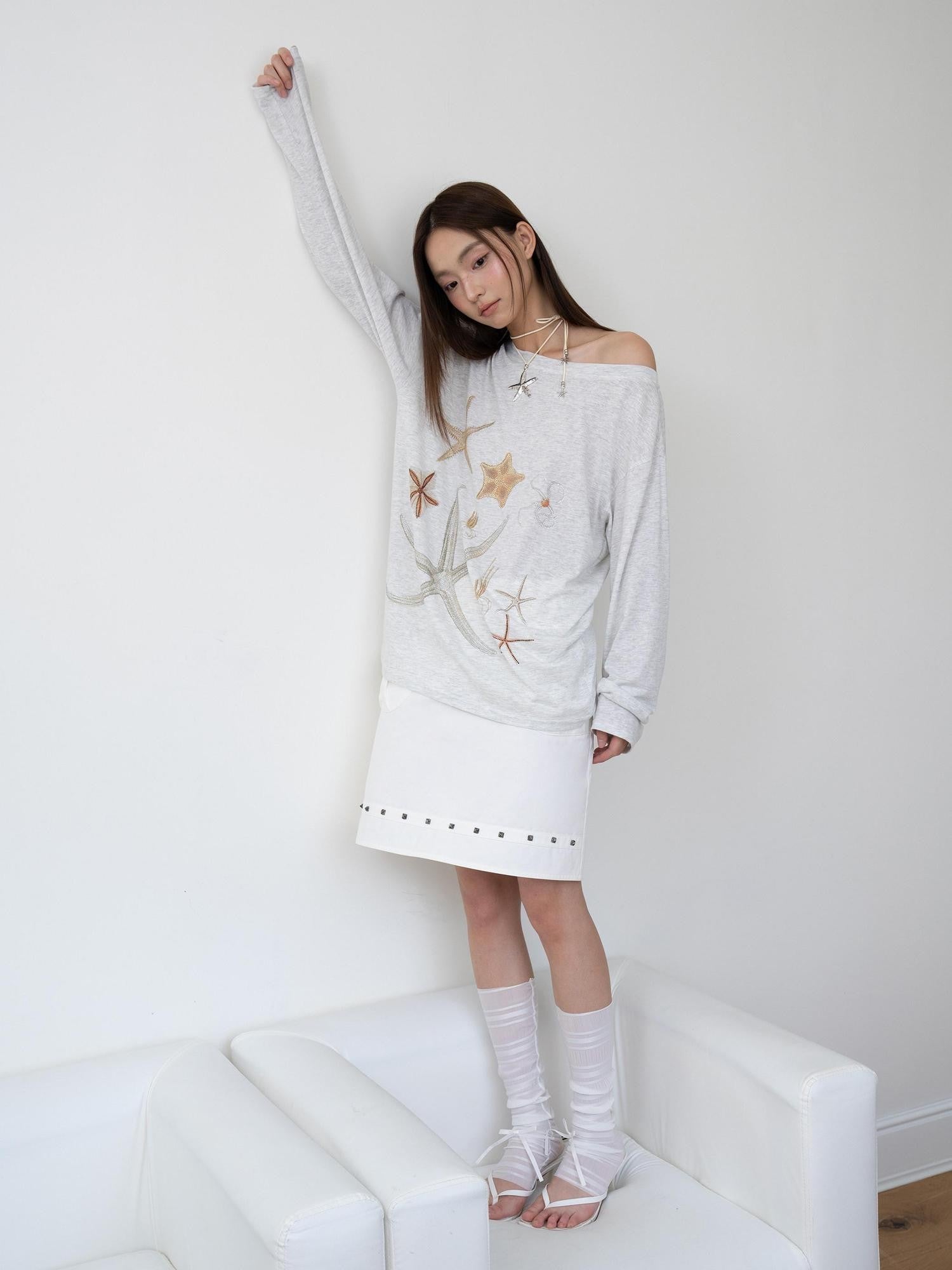 THELIGHT OFFICIAL Starfish Rhinestone Asymmetric Neck Women's Tencel Cotton Long Sleeve T-shirts