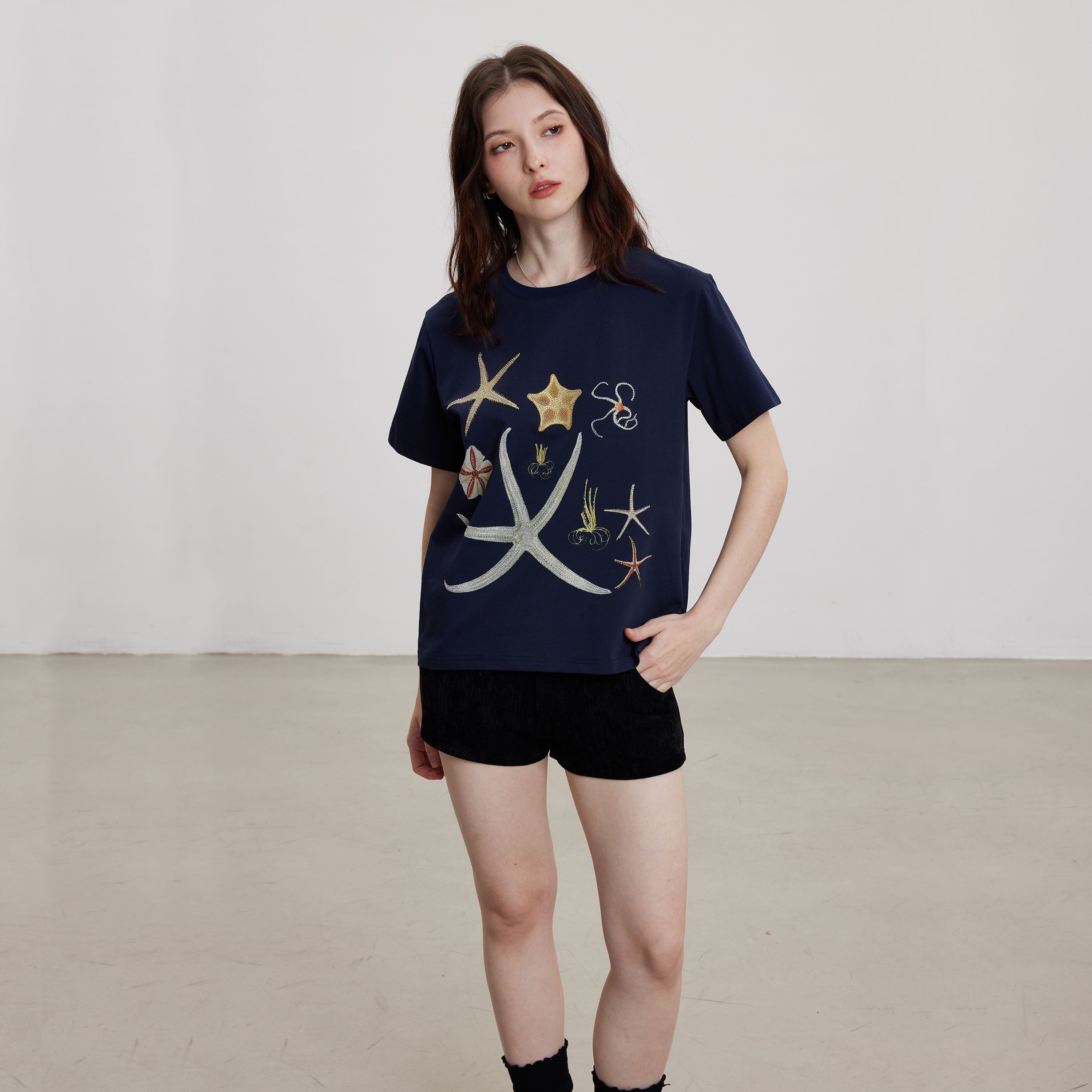THELIGHT OFFICIAL Starfish Rhinestone Embroidered Print Women's Cotton Short Sleeve T-shirts 899989585120