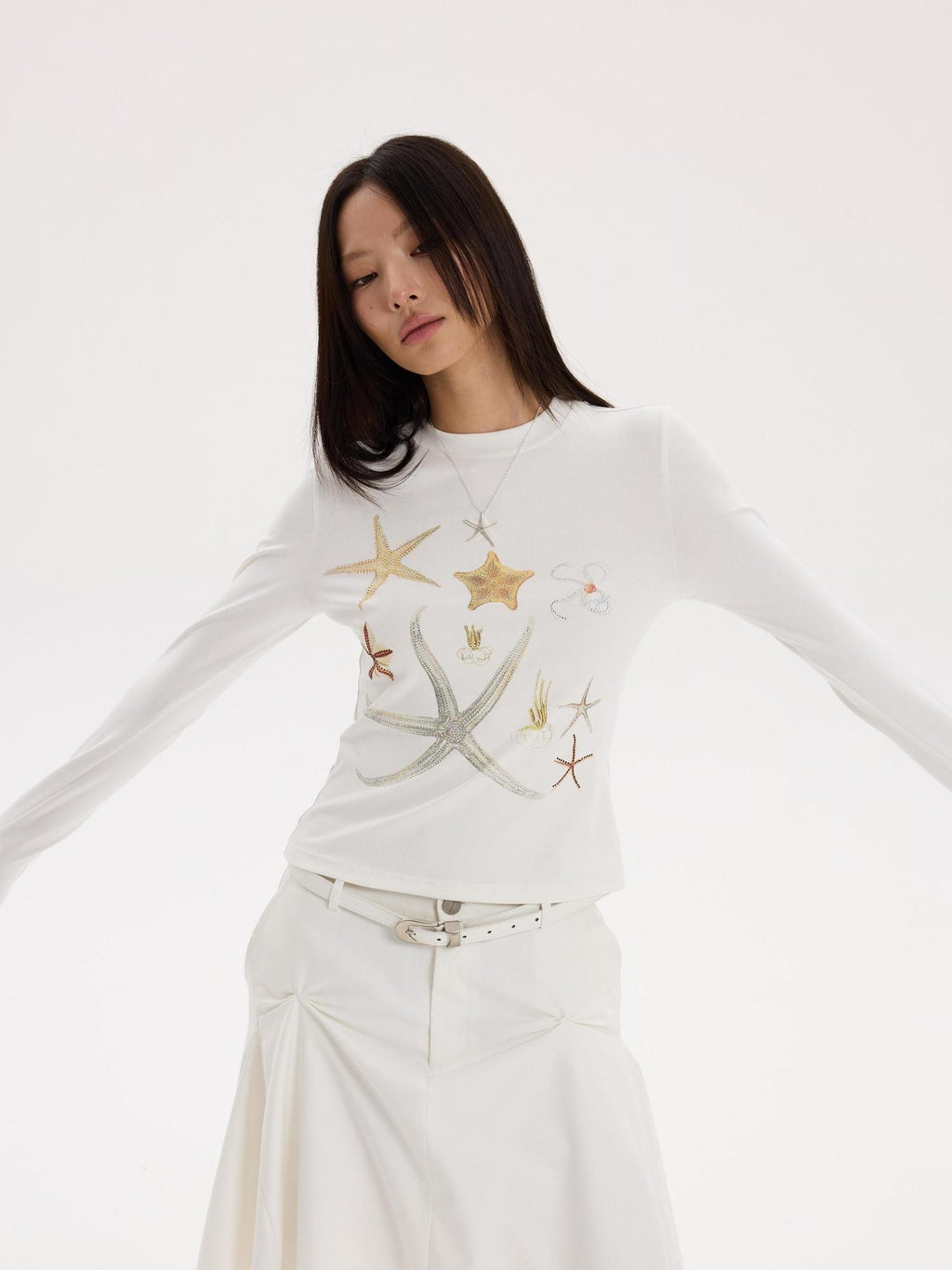 THELIGHT OFFICIAL Starfish Rhinestone Slim Fit Women's Breathable Cotton Long Sleeve T-shirts
