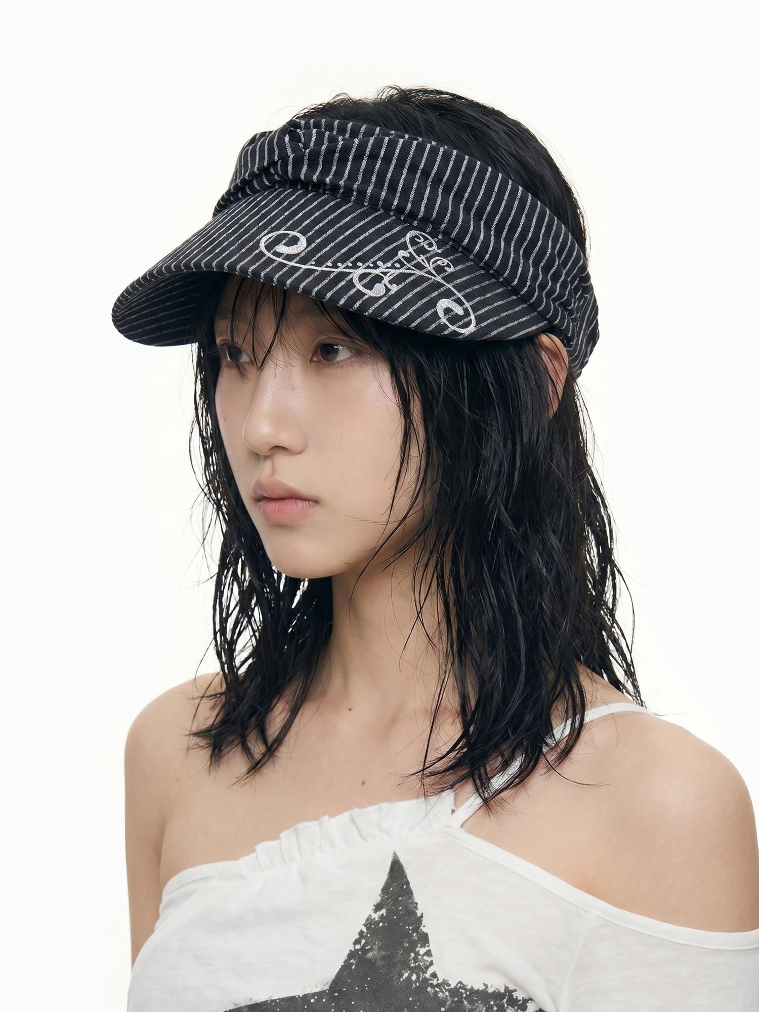 THELIGHT OFFICIAL Striped Pleated Open Top Glitter Print Curved Brim Women's Cotton Hats