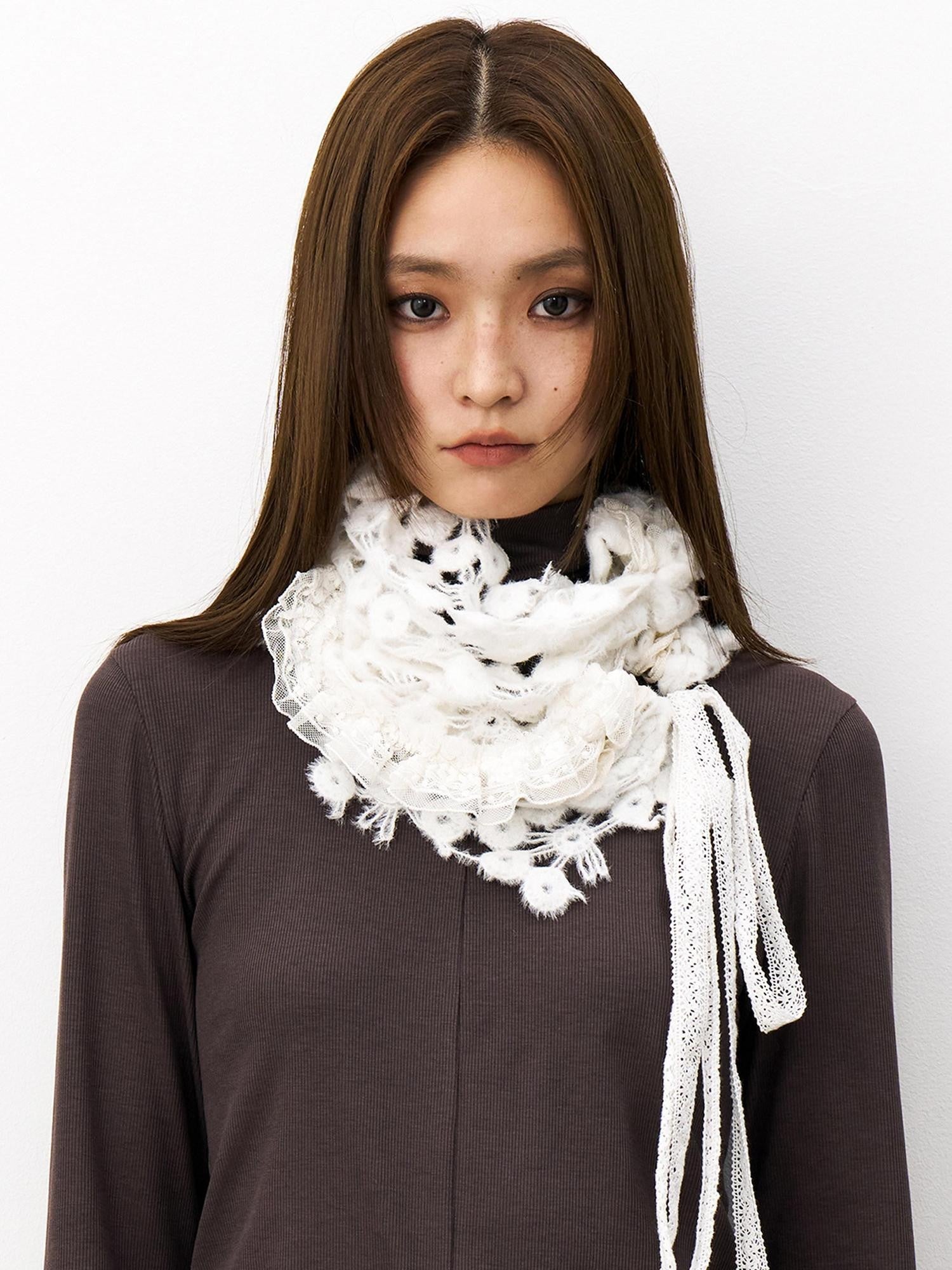 THELIGHT OFFICIAL White Fluffy Lace Stacked Warm Women's Polyester Scarves & Shawls